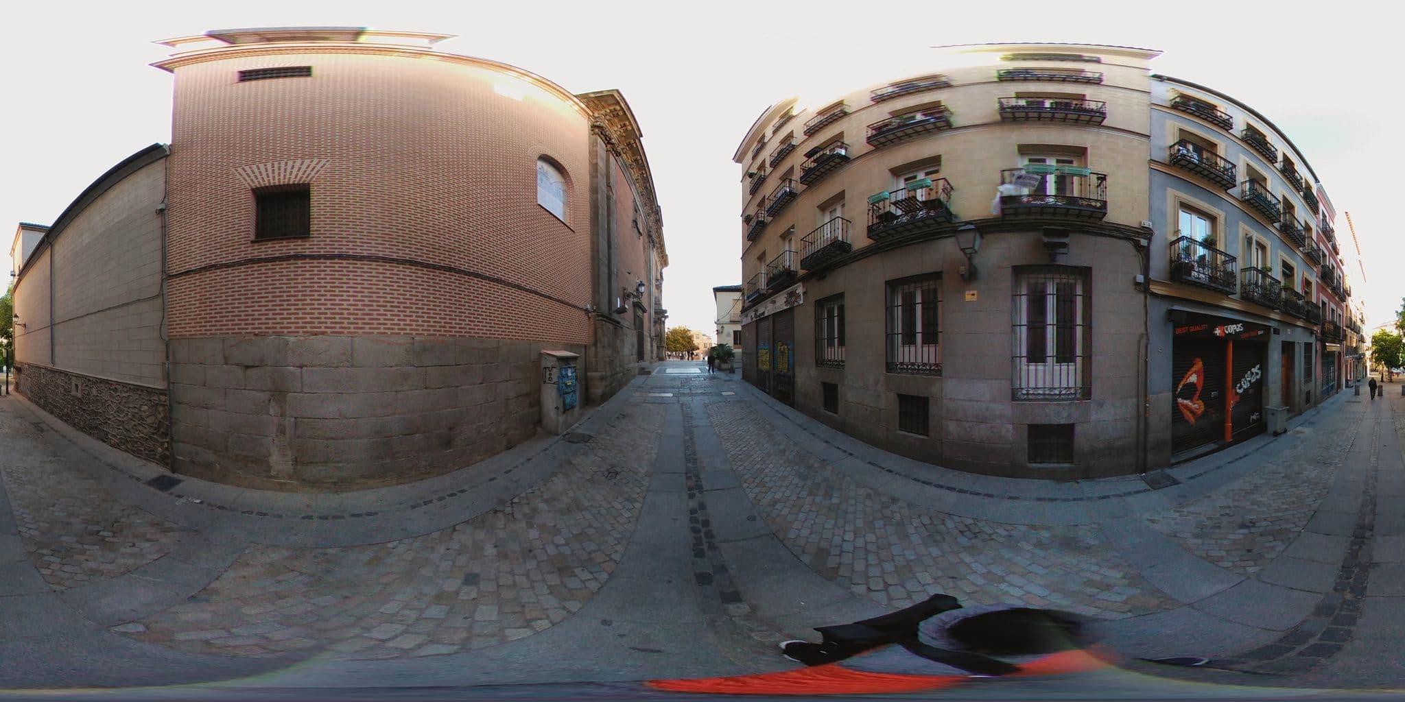 Street view near Apartamentos Palacio Real, La Latina — © ccossio (CC BY-SA · Mapillary)