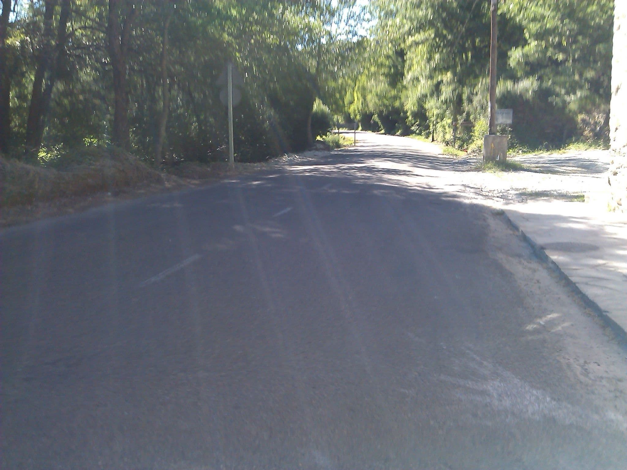 Street view near El Rincón del Apóstol, Villafranca del Bierzo — © changchun1 (CC BY-SA · Mapillary)