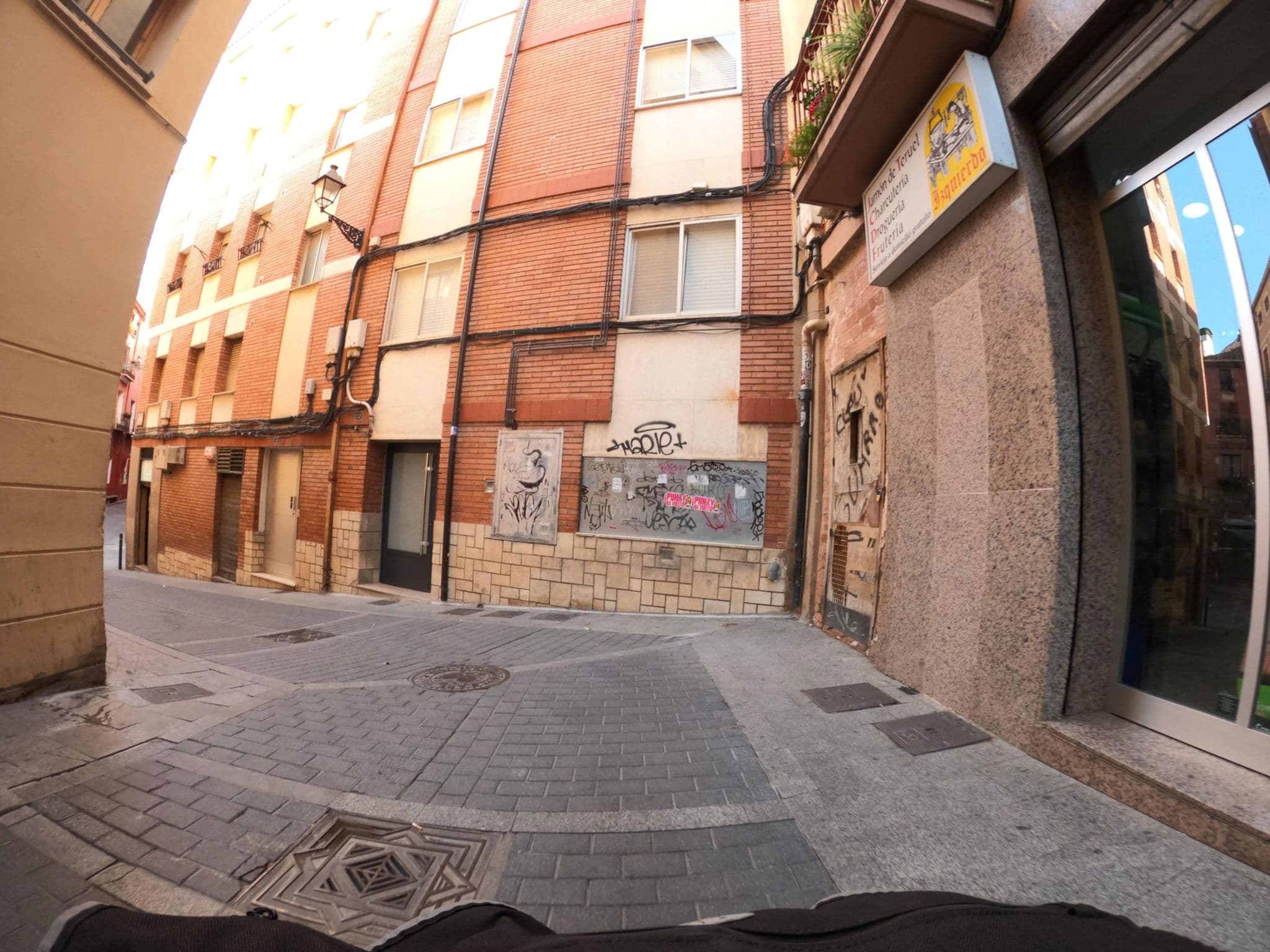 Street view near Hostal Alcazaba, Teruel — © masterofnoroad (CC BY-SA · Mapillary)