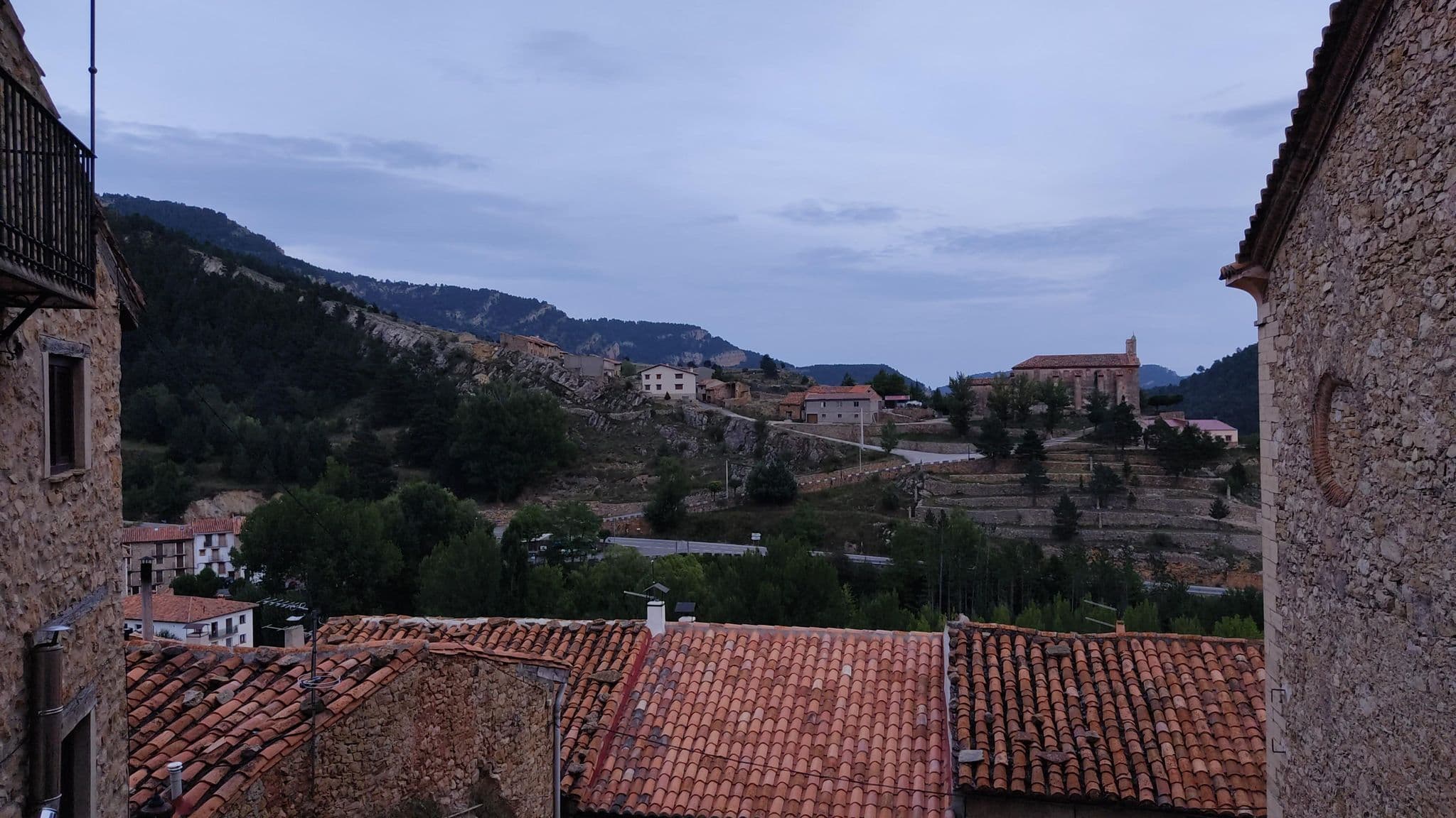 Street view near Palacio, Mora de Rubielos — © nachoorte (CC BY-SA · Mapillary)