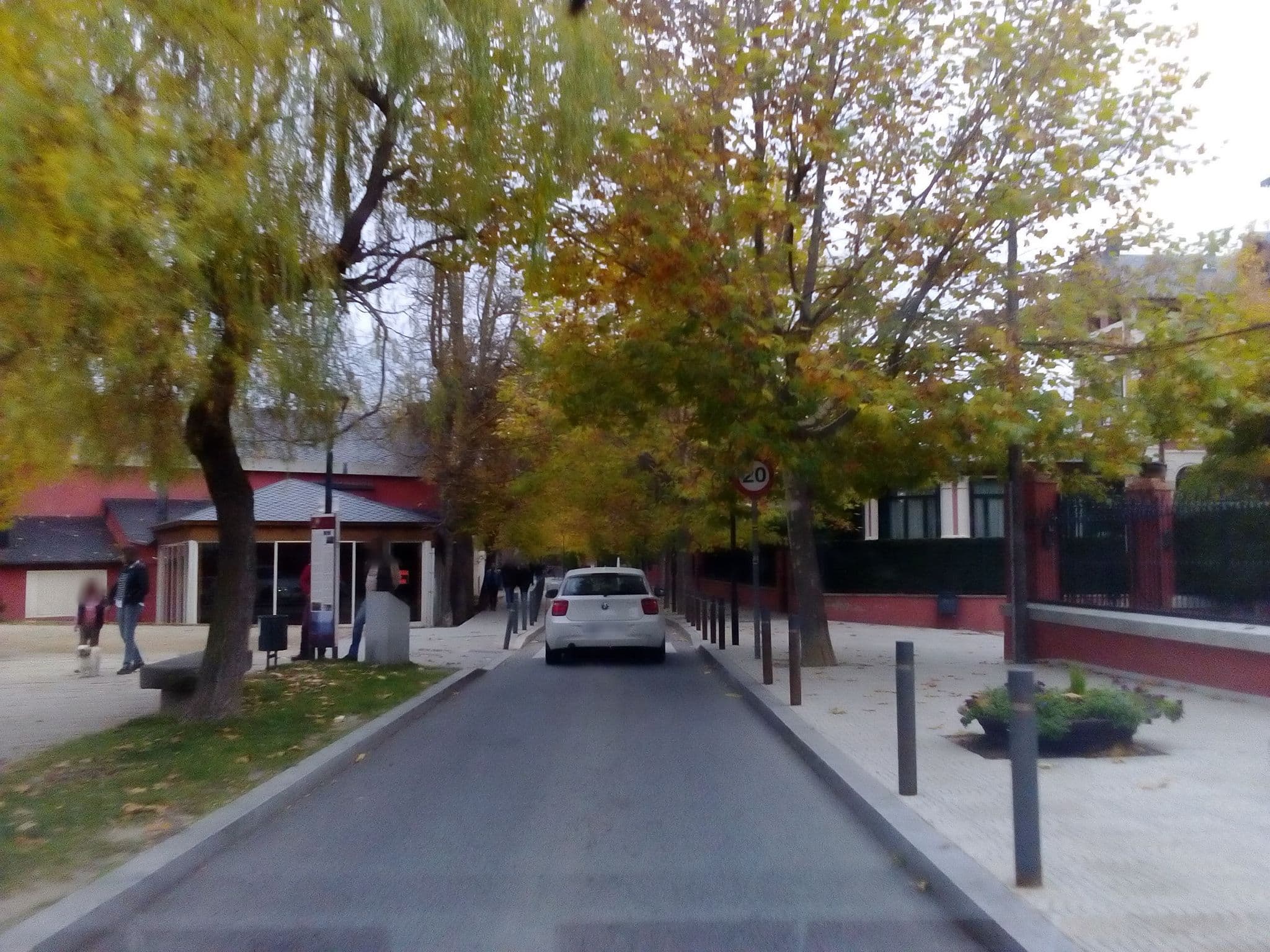 Street view near La torreta del Llac, Puigcerdà — © familiapicarol (CC BY-SA · Mapillary)