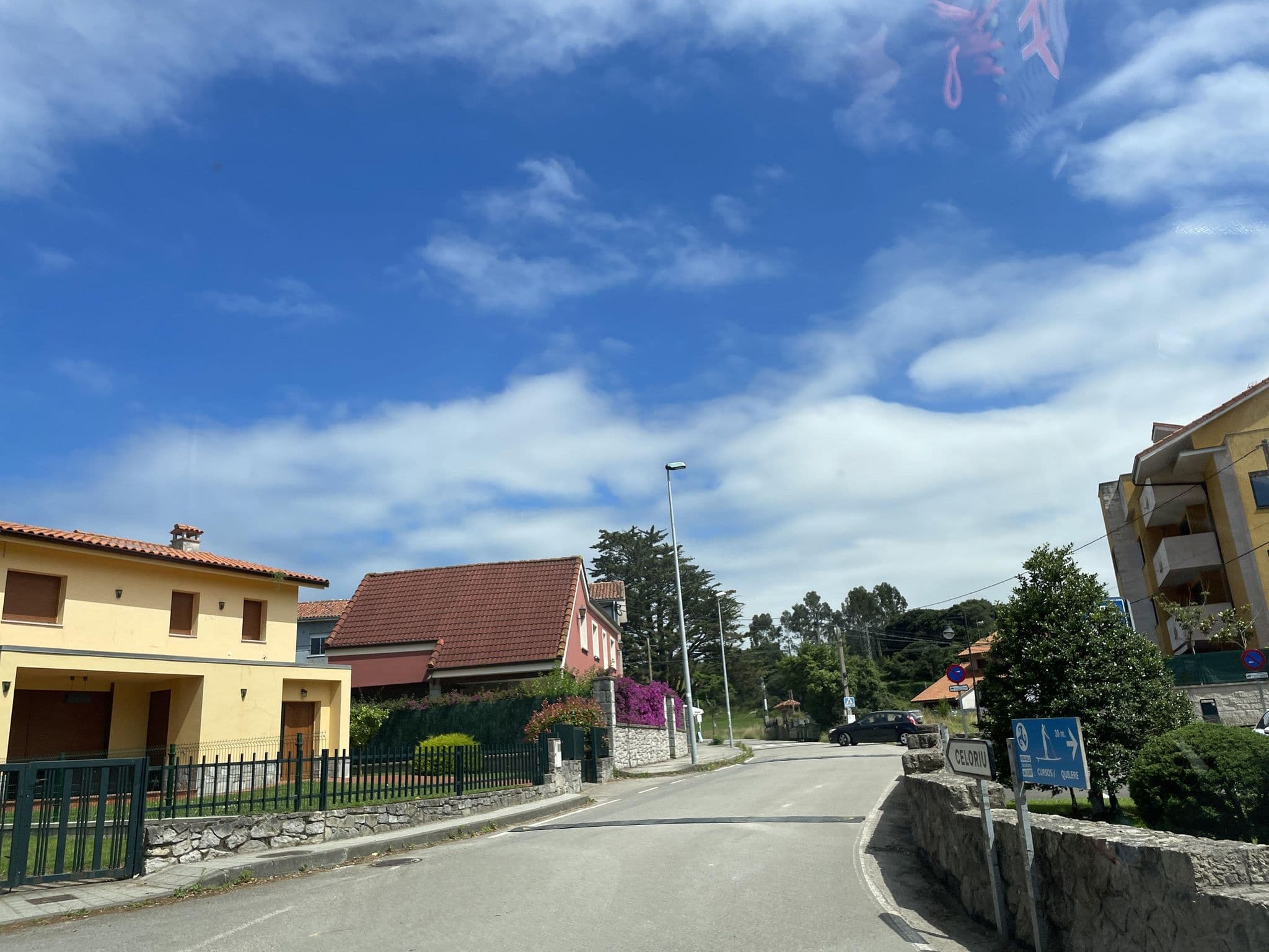 Street view near Hotel Miracielos, Posada — © seraq (CC BY-SA · Mapillary)