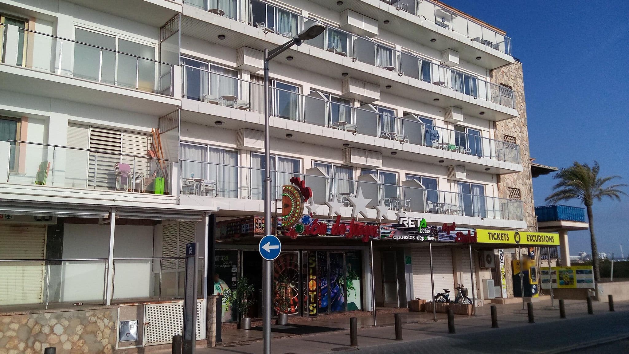 Street view near Apartamentos Embat, Can Pastilla — © dulliman (CC BY-SA · Mapillary)