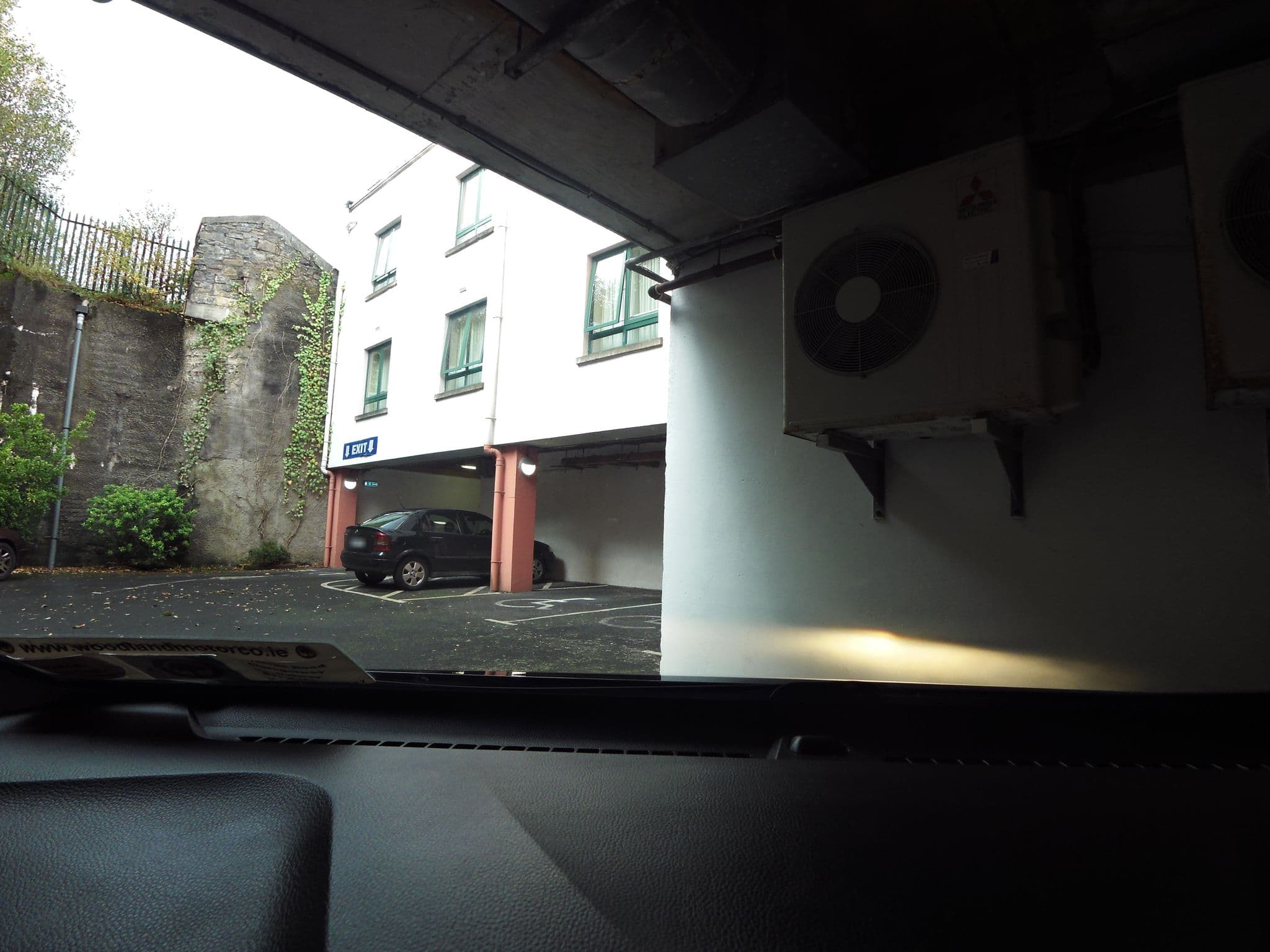 Street view near Carlton Atlantic Coast, Westport — © dacor (CC BY-SA · Mapillary)