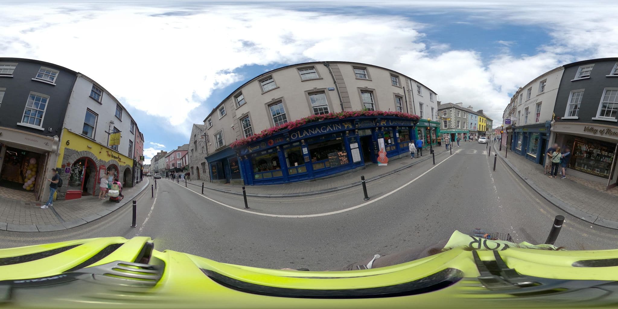 Street view near No. 5, Kilkenny — © annekaro (CC BY-SA · Mapillary)