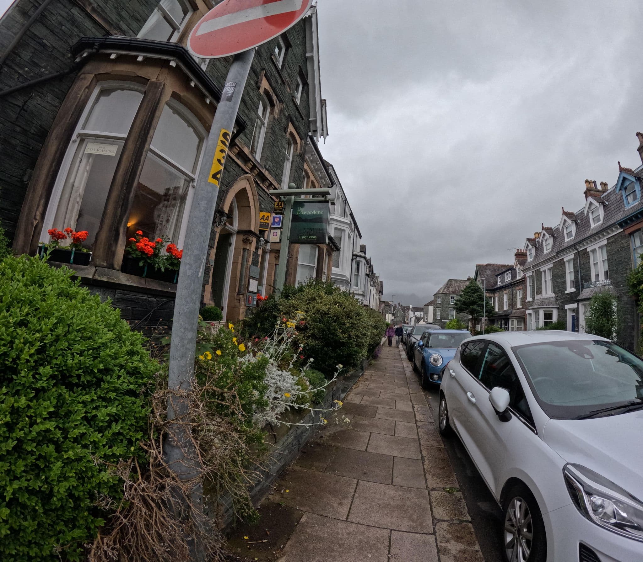 Street view near Avondale, Keswick