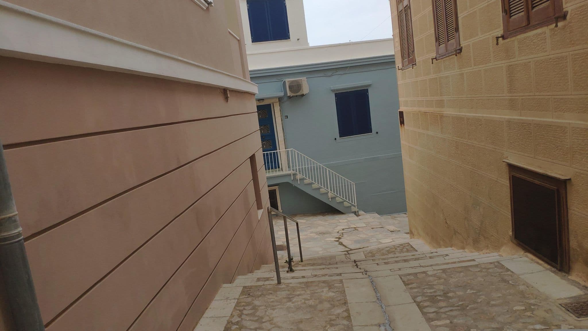 Street view near 1901 Hermoupolis, Ermoúpolis — © pppetros (CC BY-SA · Mapillary)