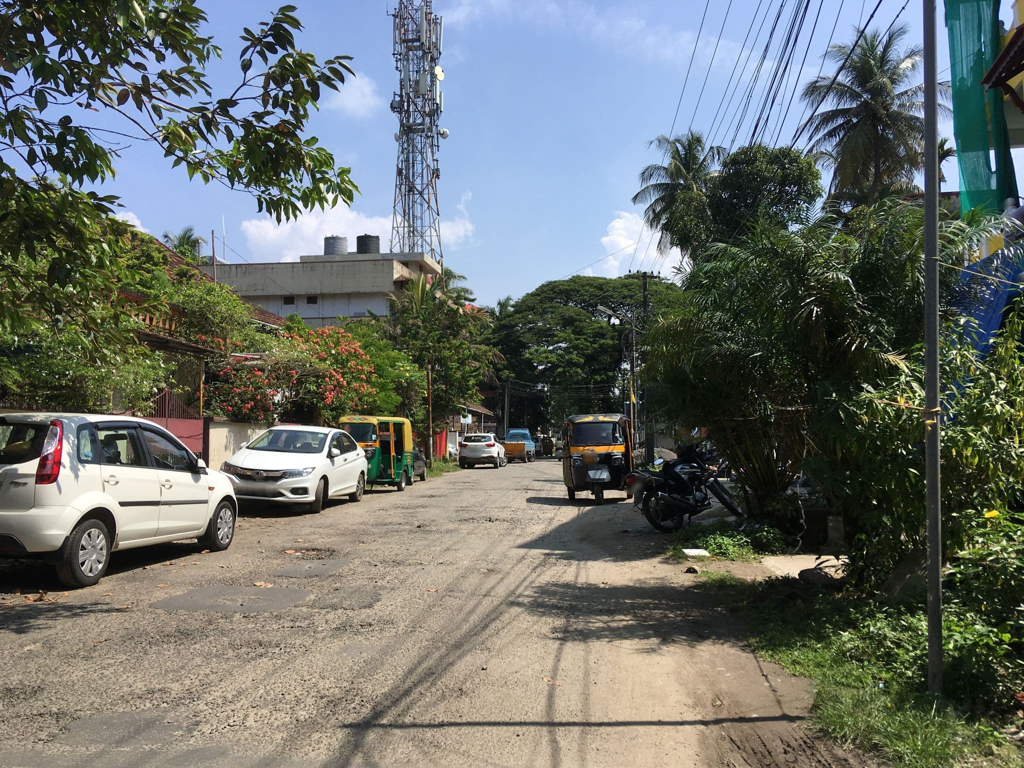 Street view near Devas Homestay, Vypīn