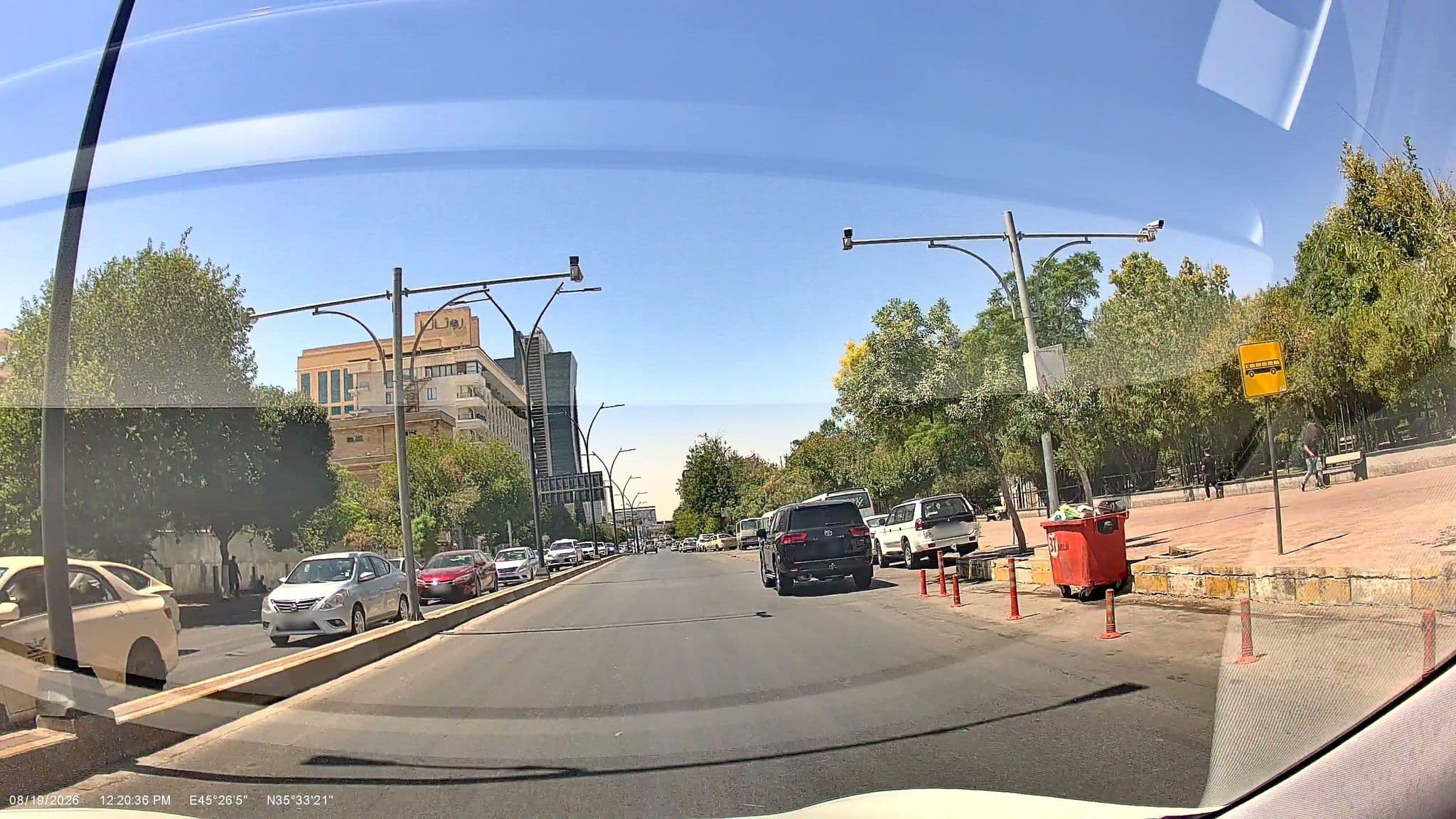Street view near سلێمانی پاڵاس Sulaimani Palace, Sulaymaniyah — © rawaz85 (CC BY-SA · Mapillary)