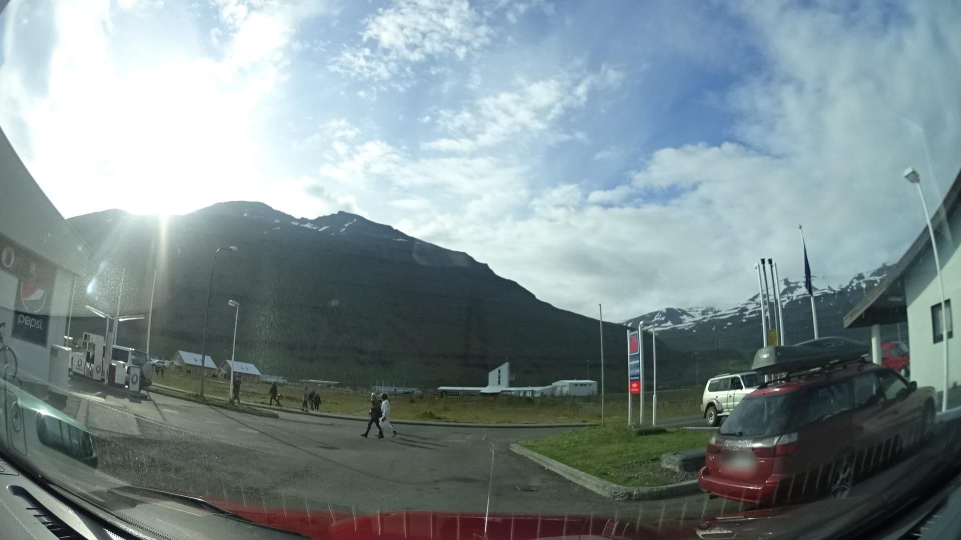 Street view near Media Luna, Egilsstaðir — © kjartan (CC BY-SA · Mapillary)