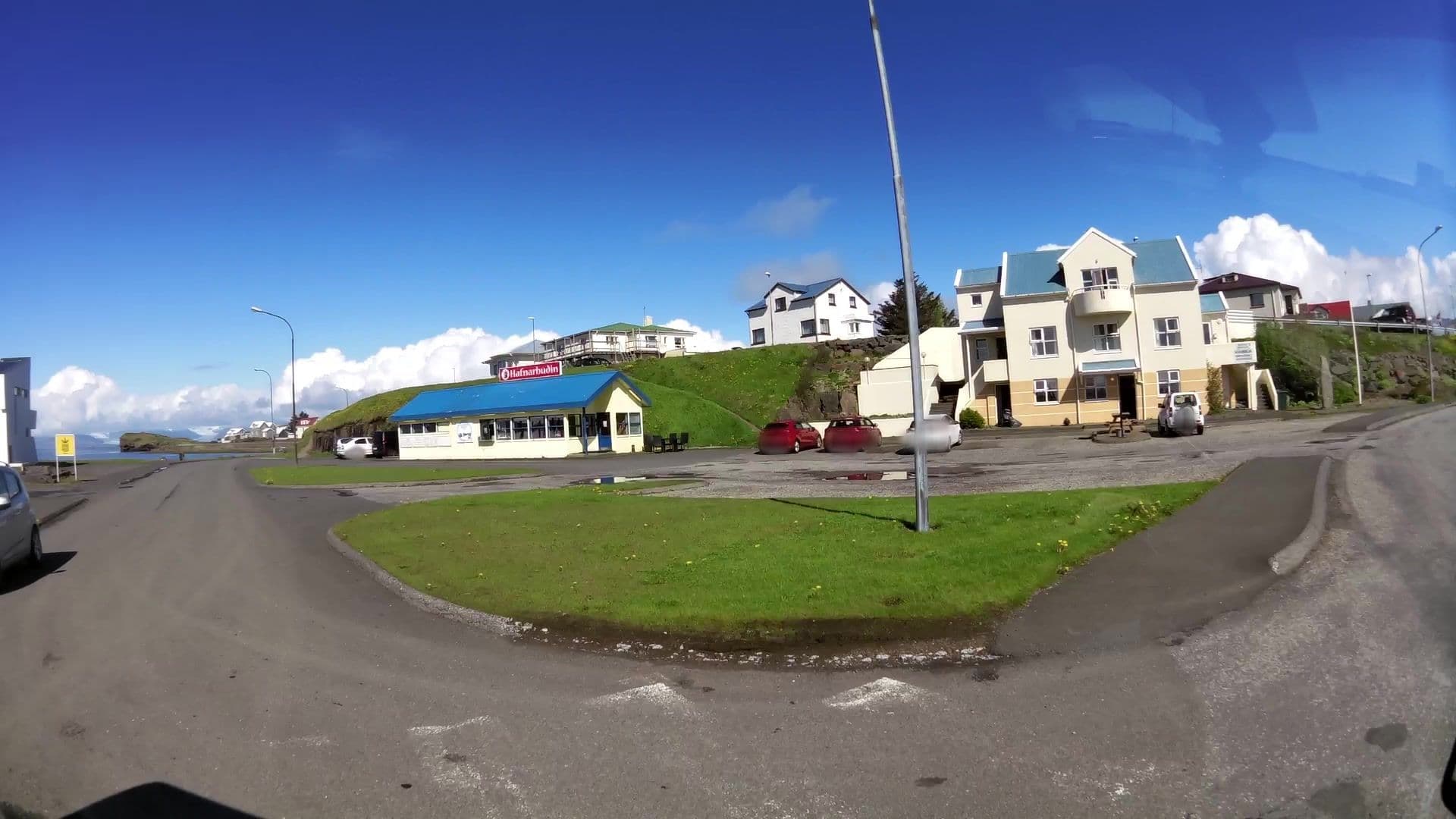 Street view near Hvammur, Höfn — © kaartcam (CC BY-SA · Mapillary)