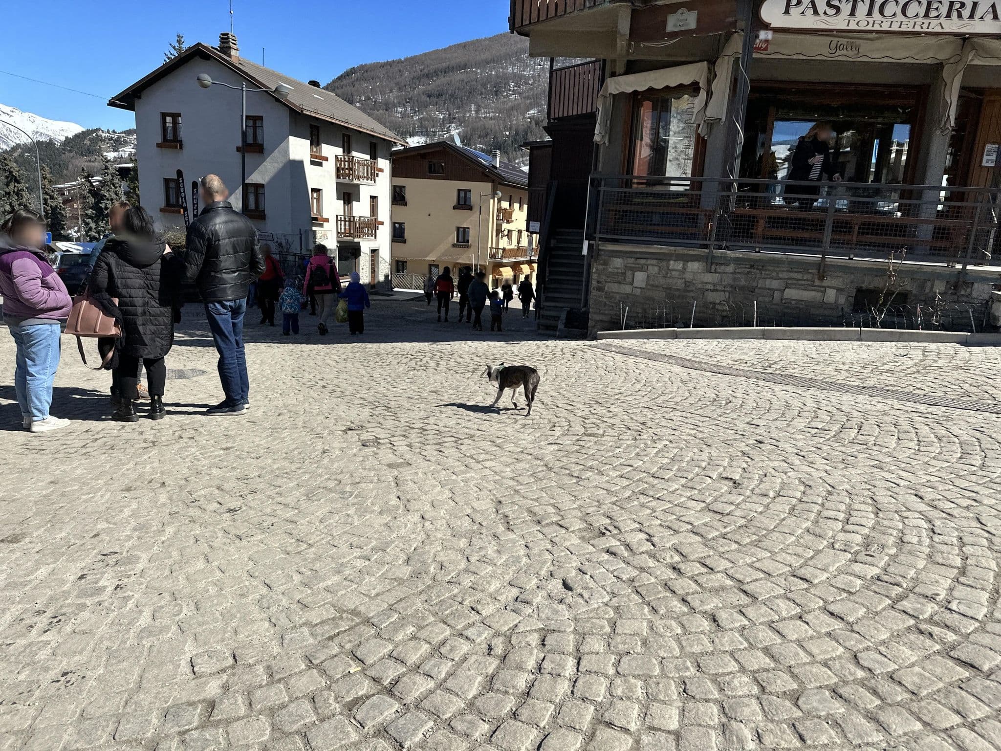 Street view near Hotel K2- Restaurant & Bar, Sauze d'Oulx — © RSTQ (CC BY-SA · Mapillary)