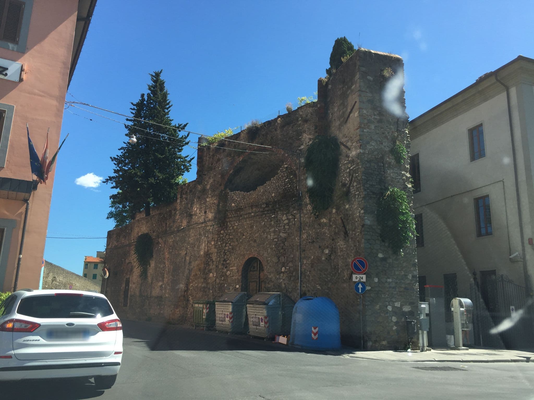 Street view near Hotel Prime, Pistoia — © mapillary_service (CC BY-SA · Mapillary)