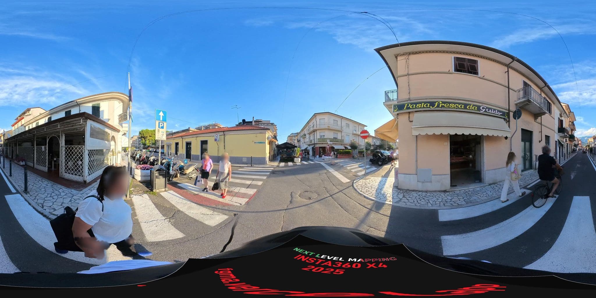 Street view near Doride Suites, Marina di Carrara — © omfg_notpr (CC BY-SA · Mapillary)