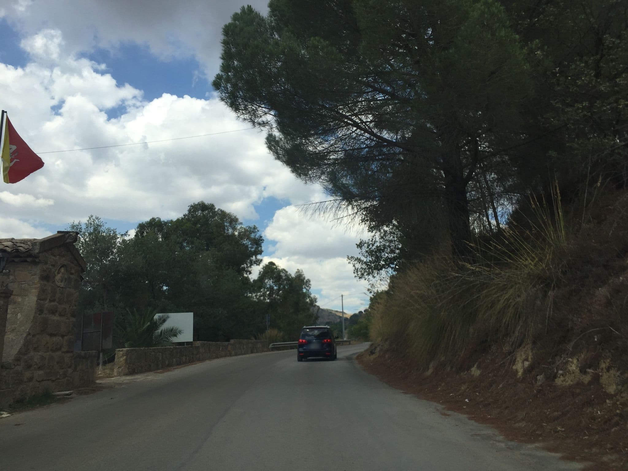 Street view near Trinacria, Piazza Armerina — © nisselson (CC BY-SA · Mapillary)