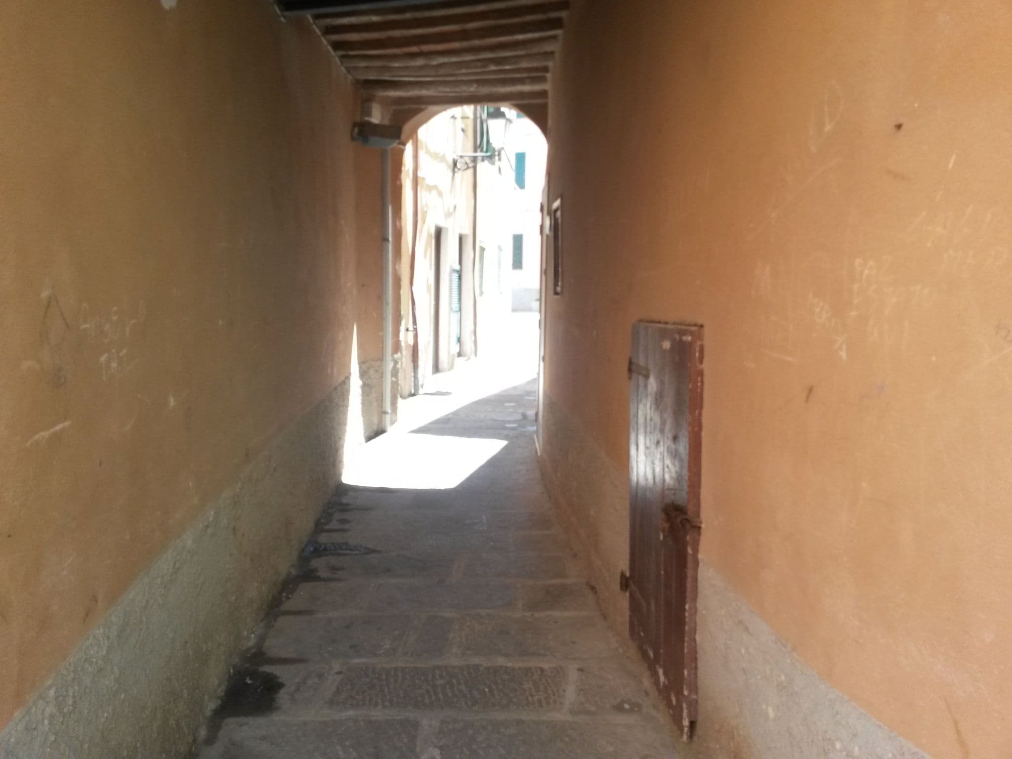 Street view near Appartamento Lo Scrigno, Rio Marina — © rausk (CC BY-SA · Mapillary)