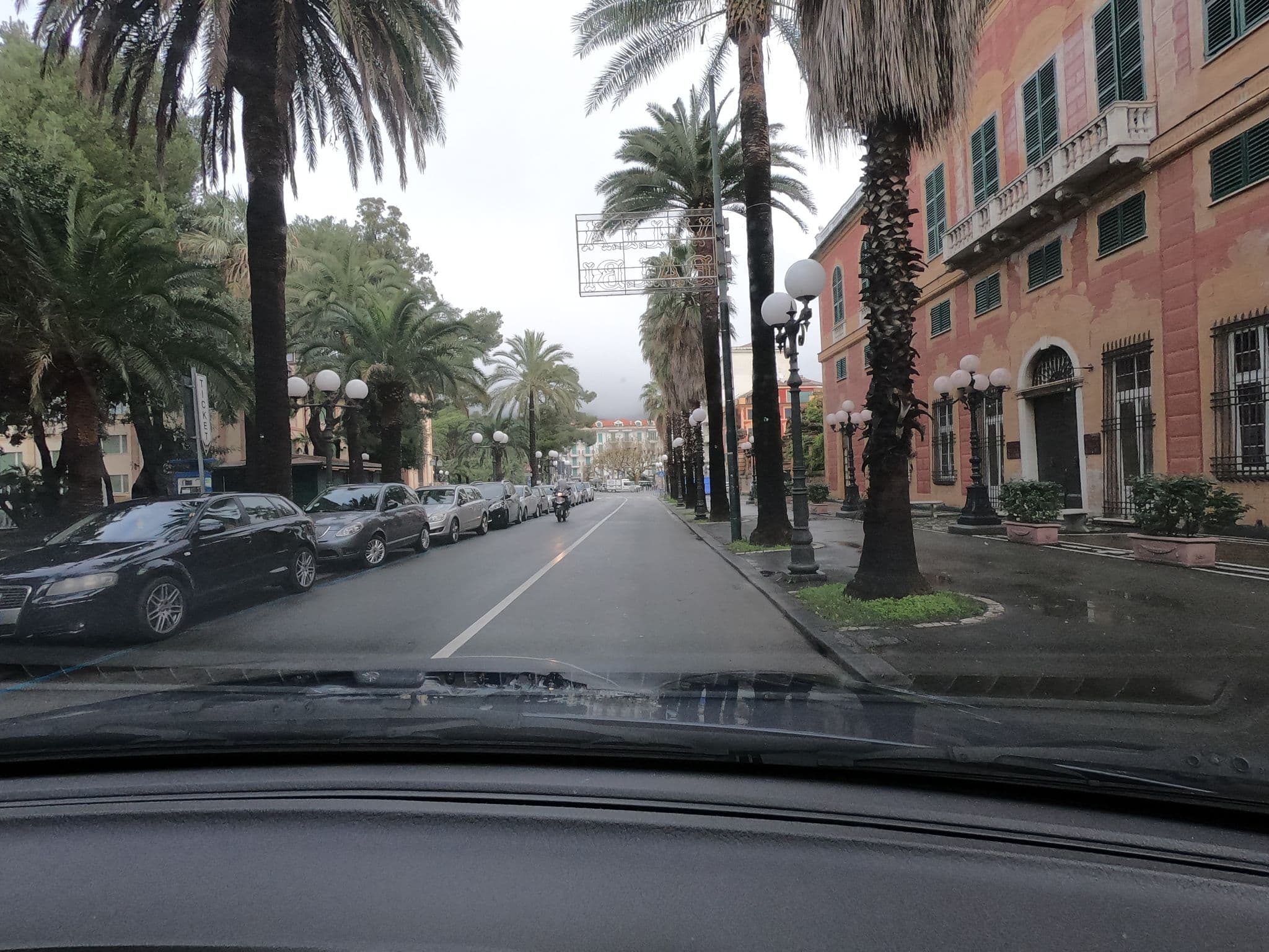 Street view near Grand Hotel Villa Balbi, Sestri Levante — © lorenzostucchi (CC BY-SA · Mapillary)