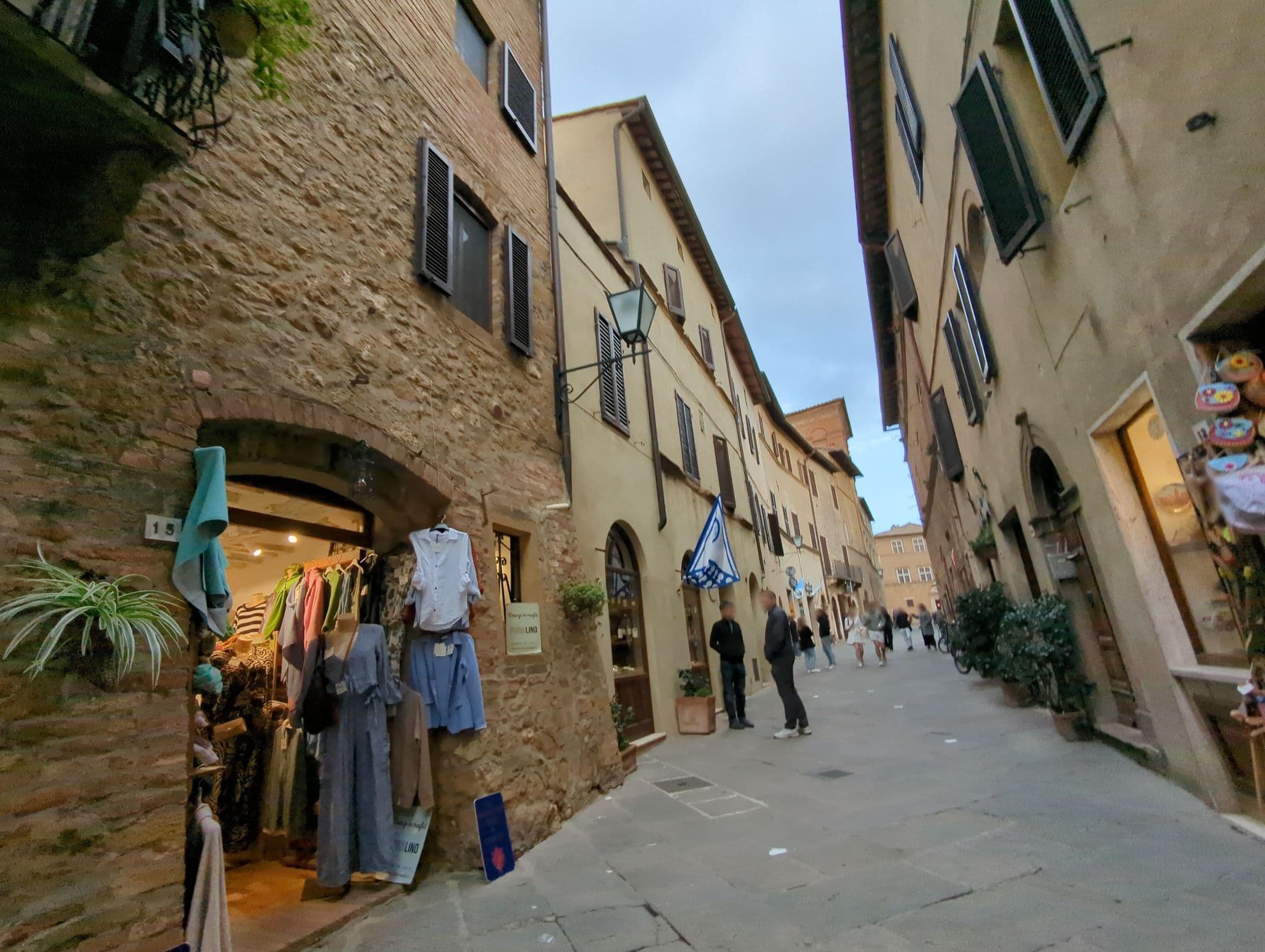 Street view near Dimora di Pienza, Pienza — © ente (CC BY-SA · Mapillary)