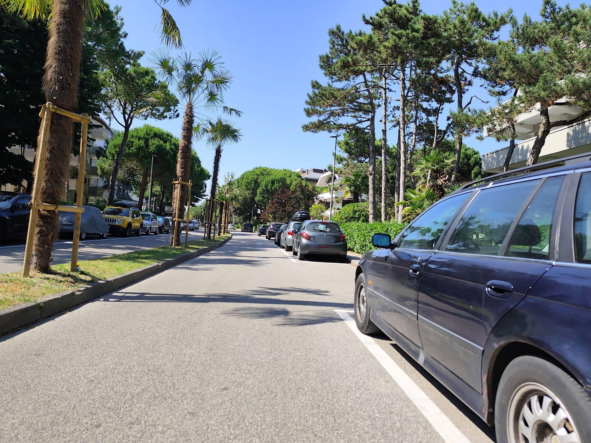 Street view near Soraya, Lignano Sabbiadoro