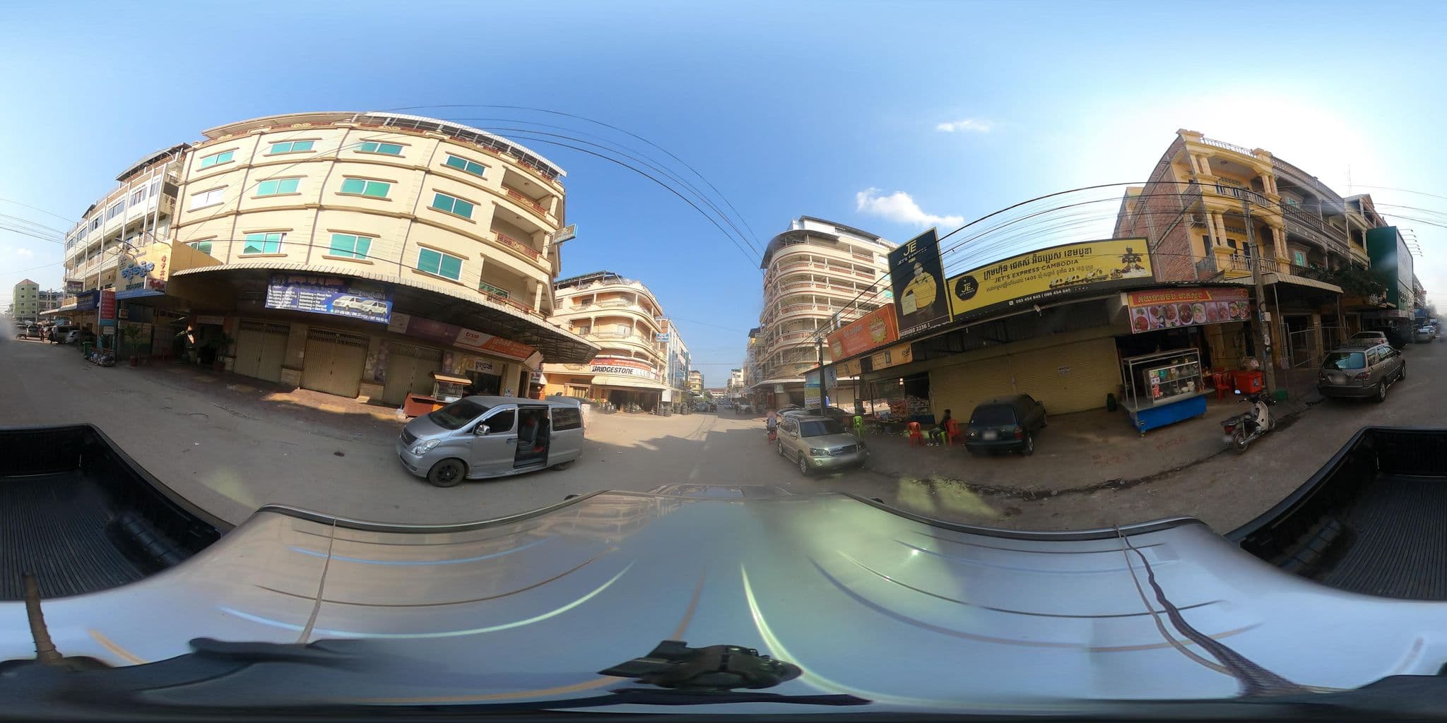Street view near Seasons, Battambang — © kaart_2 (CC BY-SA · Mapillary)
