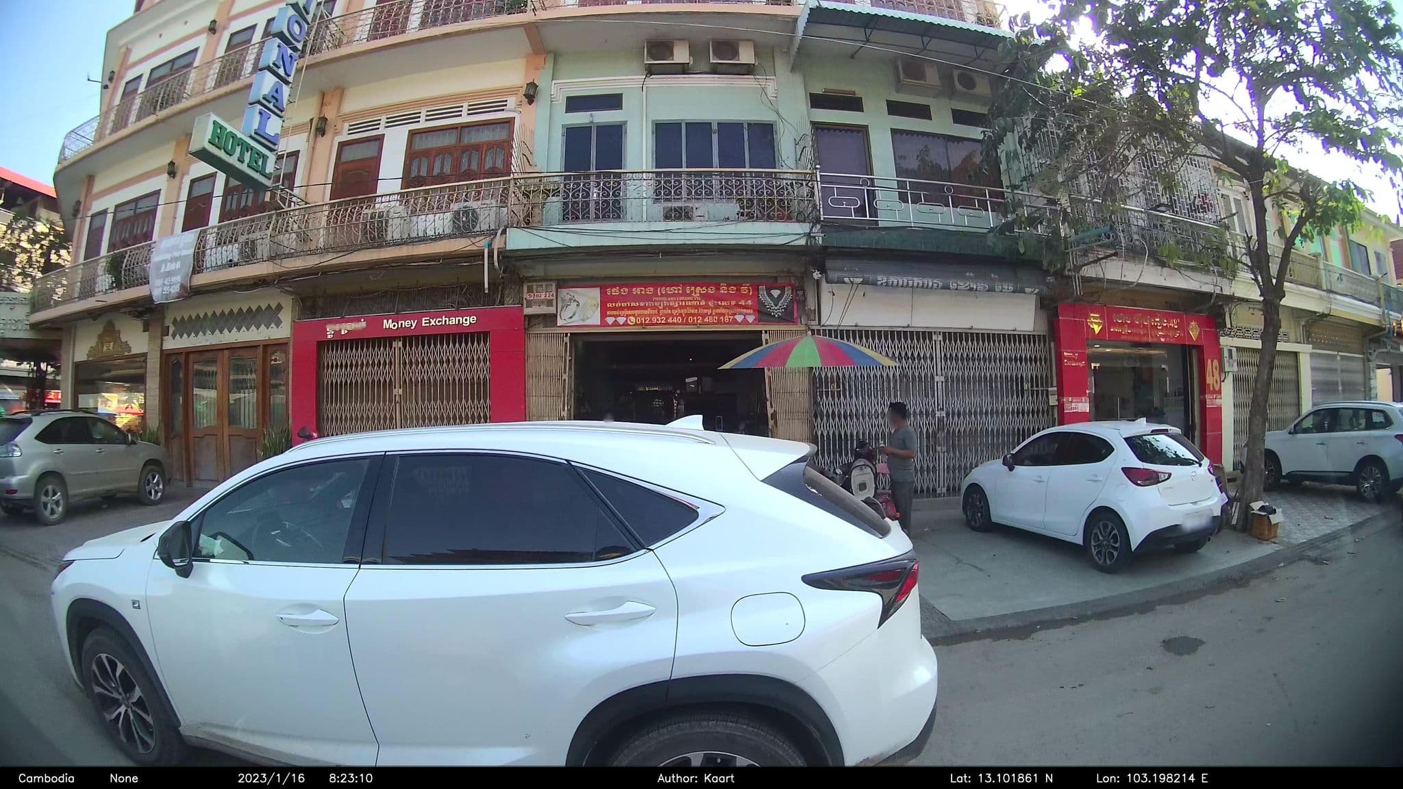 Street view near International Hotel, Battambang — © kaart_2 (CC BY-SA · Mapillary)