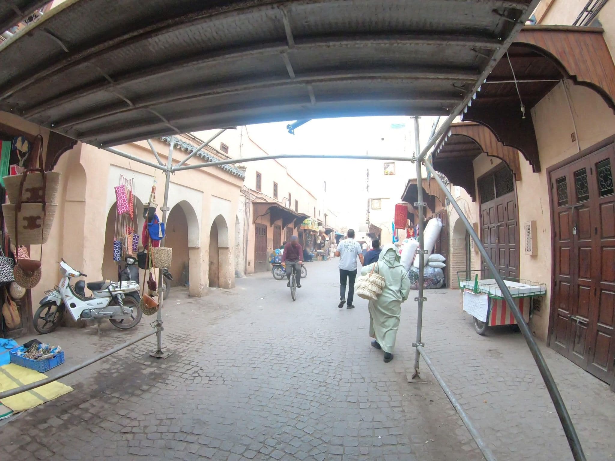 Street view near Riad Sierra, Marrakesh