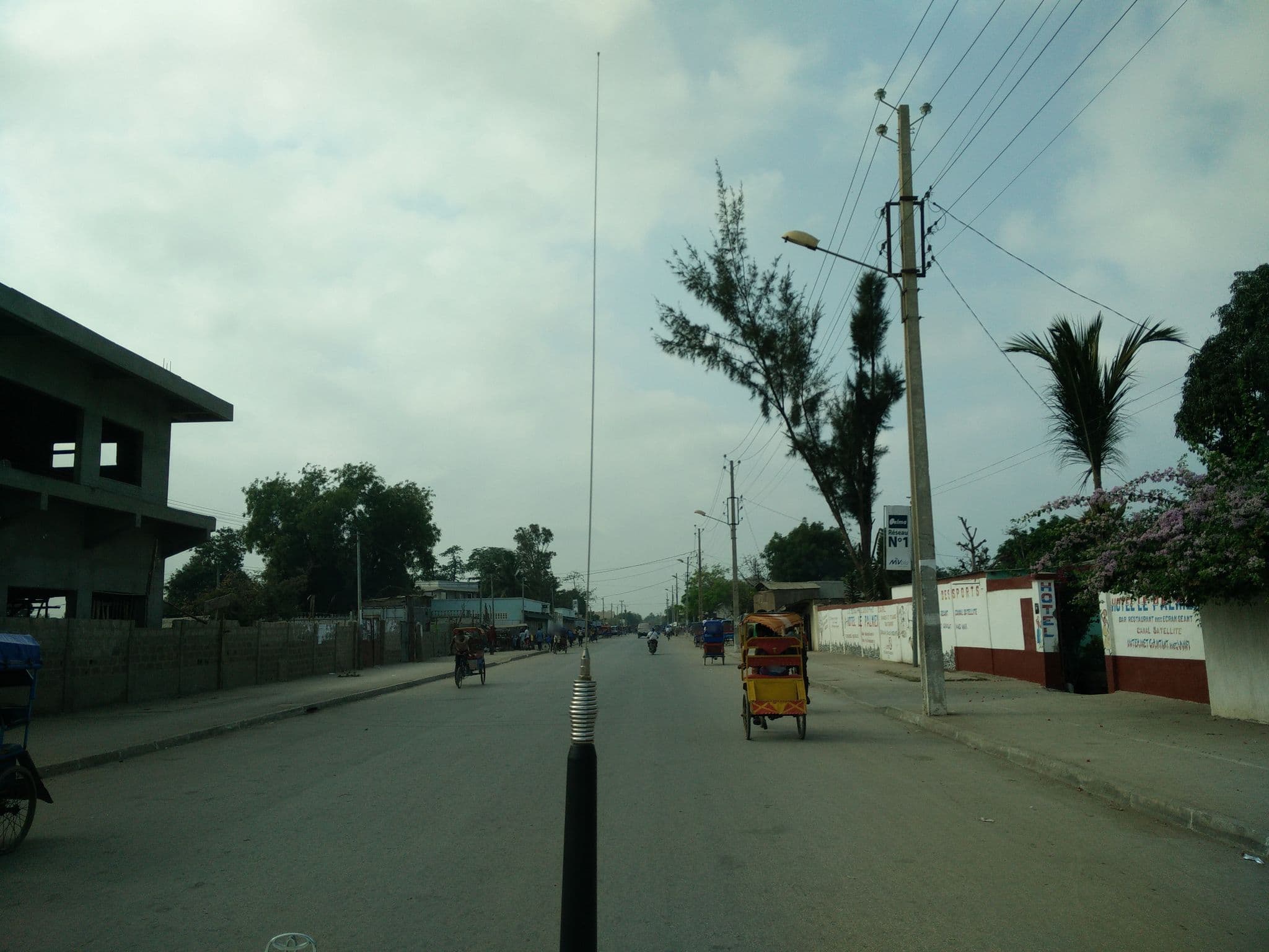 Street view near Le Palmier, Toliara — © cartophyl (CC BY-SA · Mapillary)