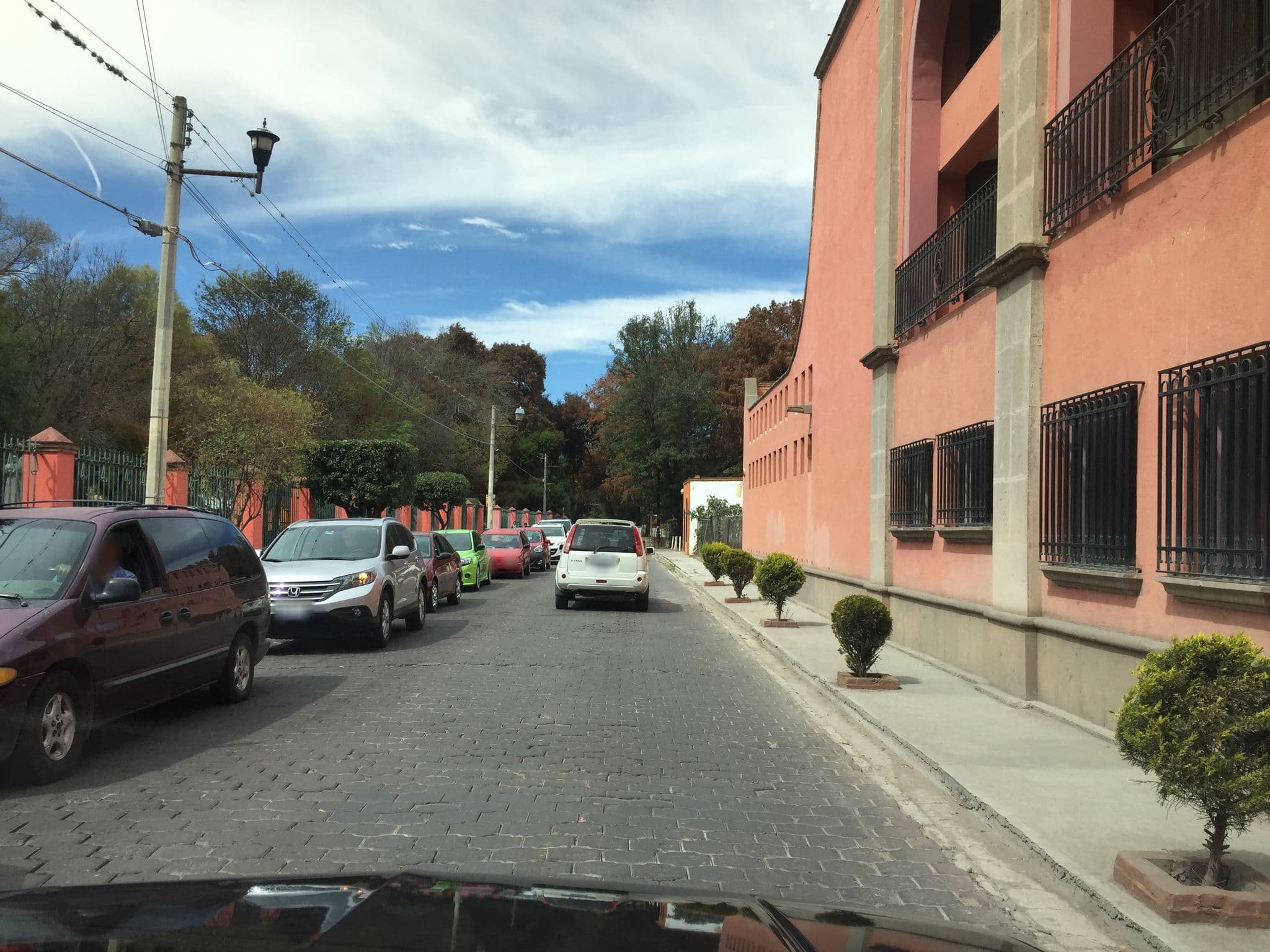 Street view near Hotel Del Parque Tequisquiapan, Tequisquiapan — © mapeadora (CC BY-SA · Mapillary)