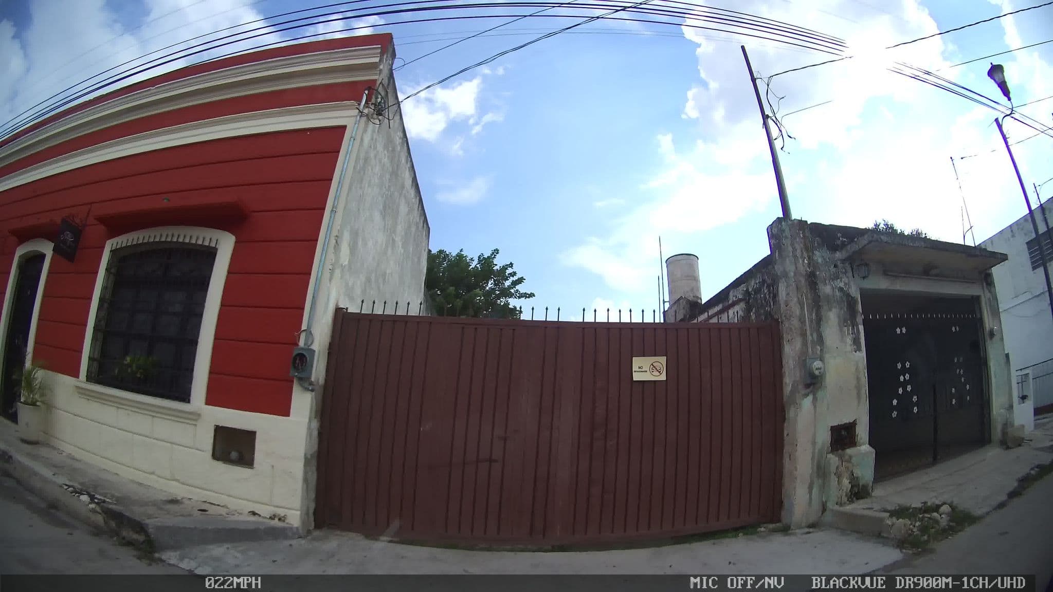 Street view near La Ermita, Mérida