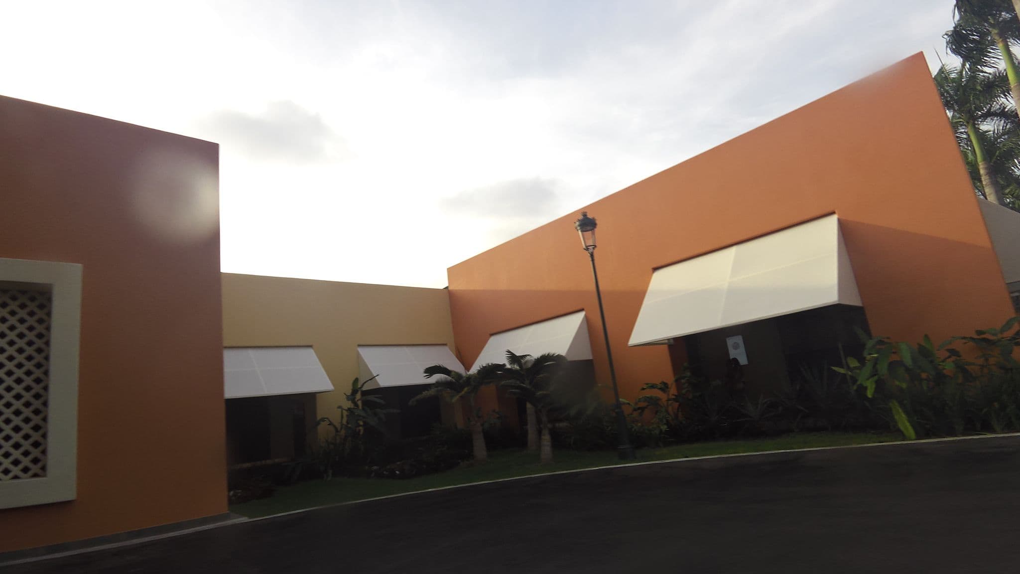 Street view near Barceló Maya Caribe, Puerto Aventuras — © rps333 (CC BY-SA · Mapillary)