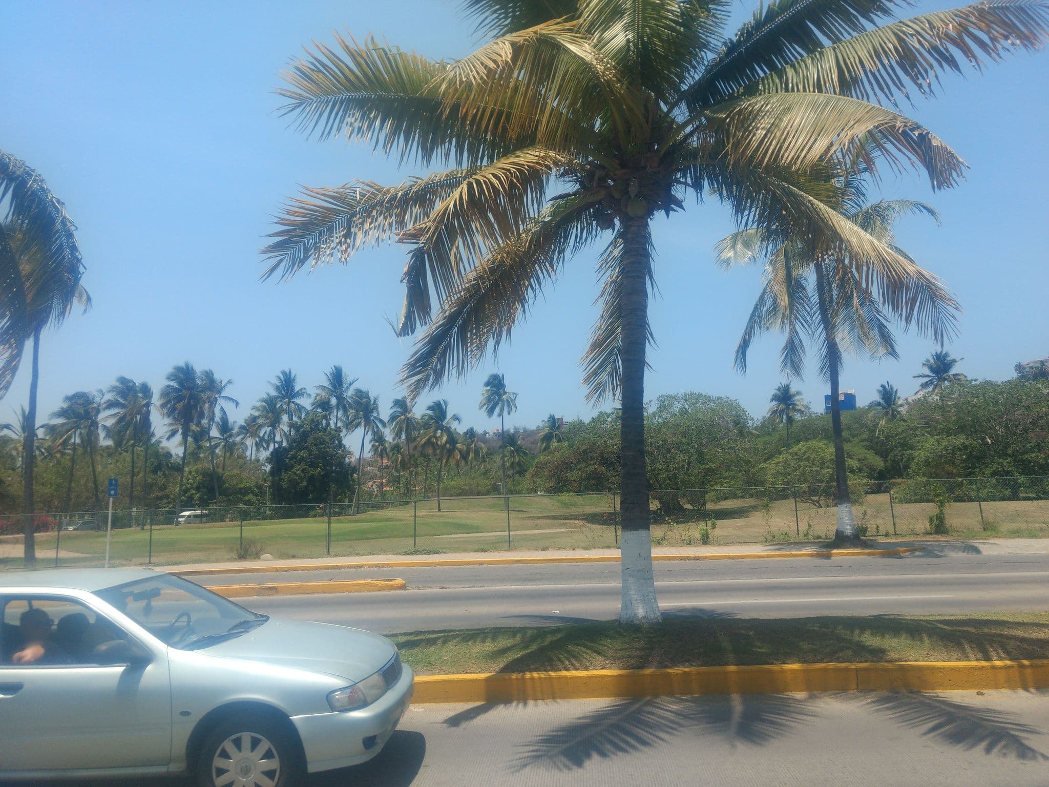 Street view near Costa Brava, Manzanillo — © mapeadora (CC BY-SA · Mapillary)