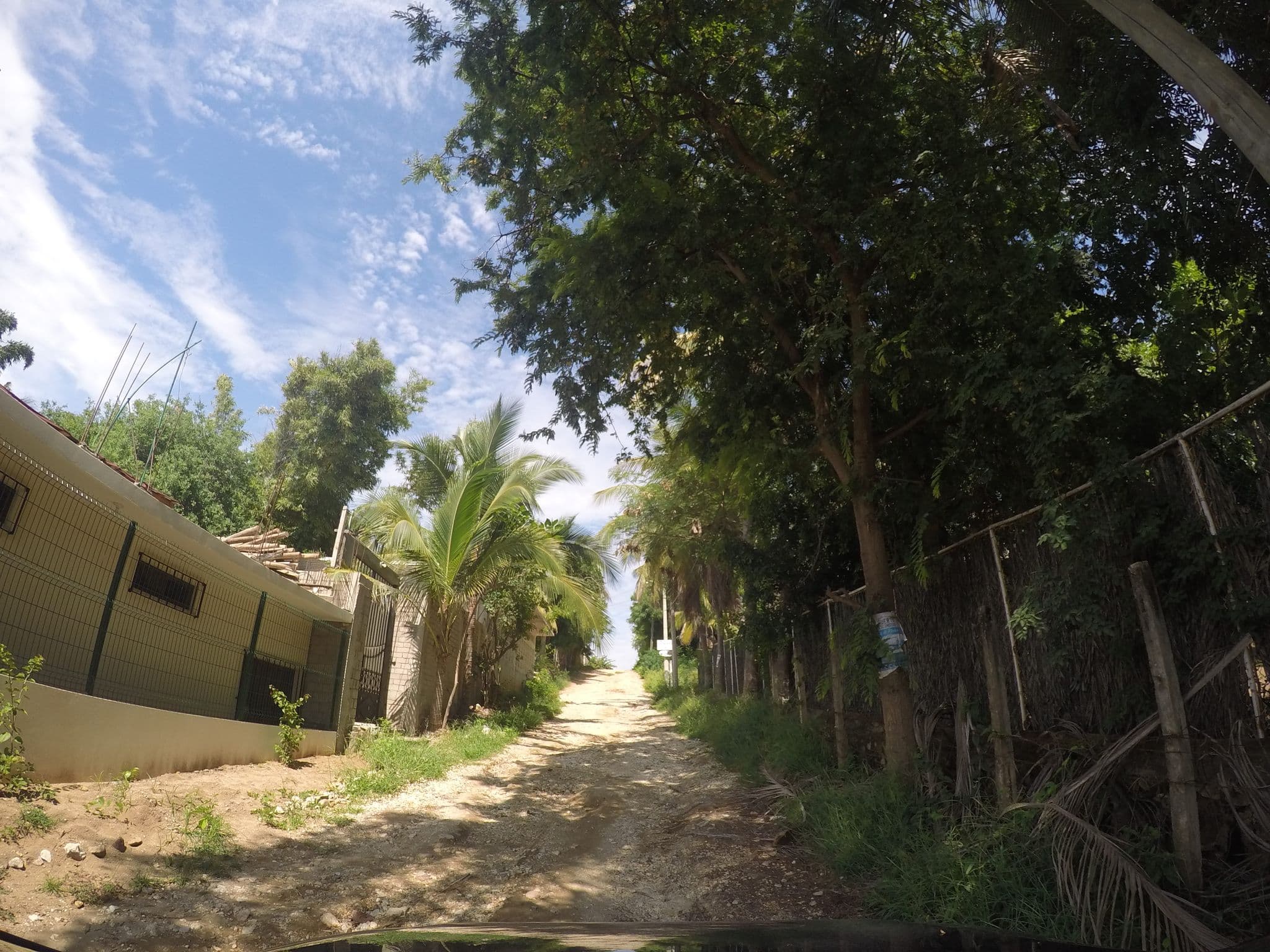 Street view near Casa Bela, Brisas de Zicatela — © t0mmy (CC BY-SA · Mapillary)