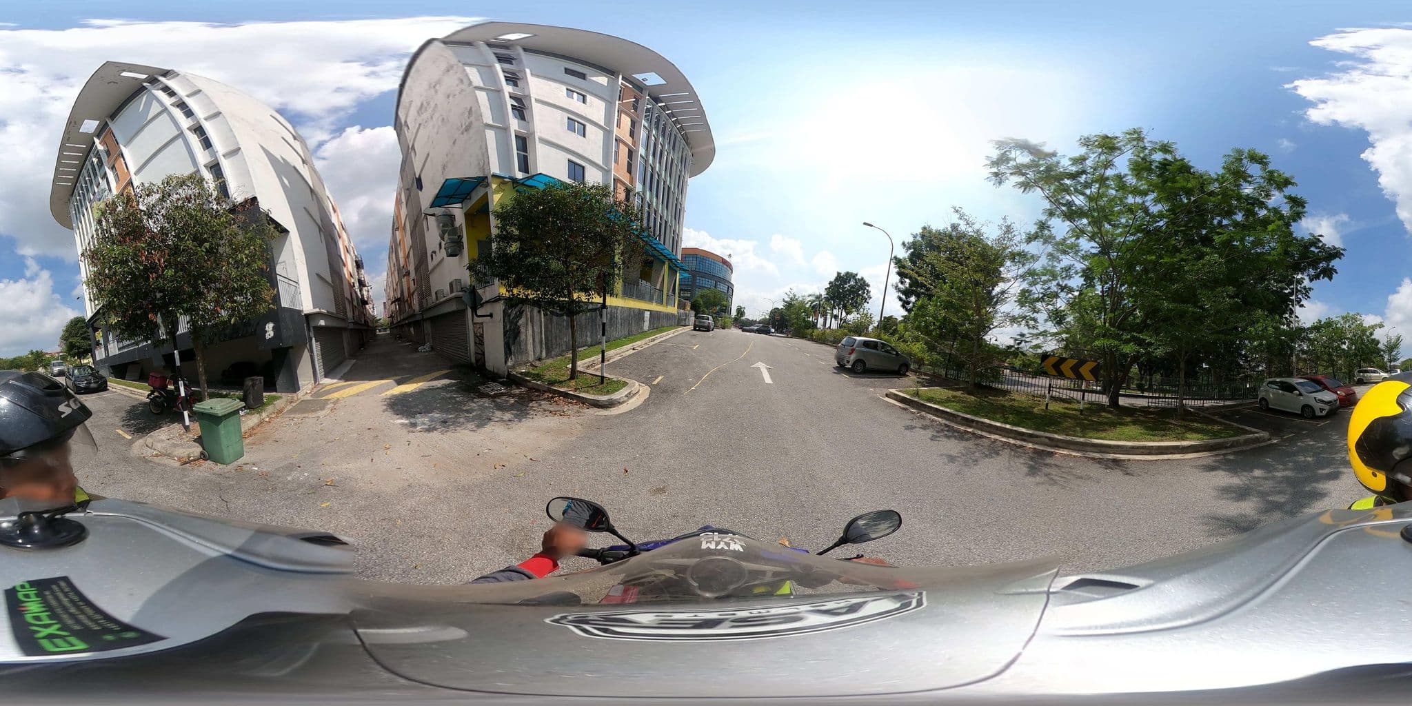 Street view near Arina Hotel, Kajang — © langcworks (CC BY-SA · Mapillary)