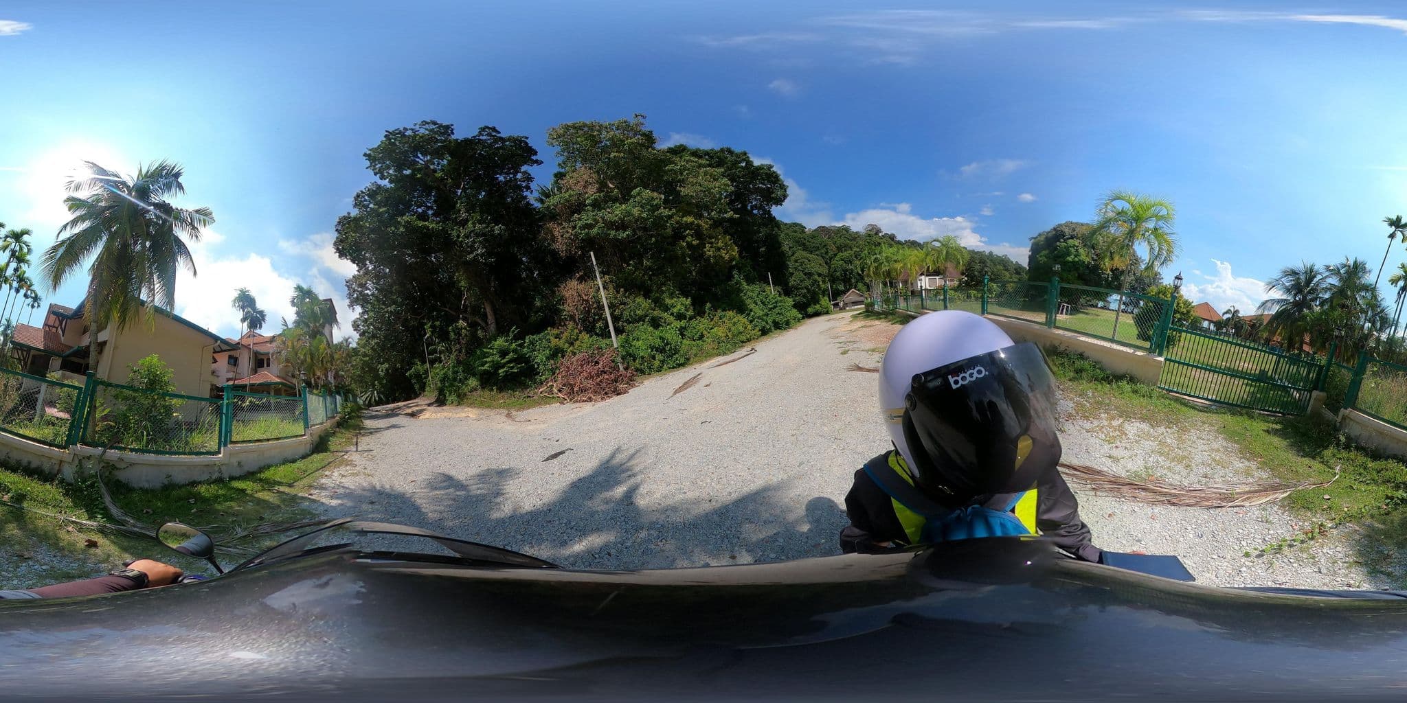 Street view near Villea Port Dickson, Kampung Teluk Kemang — © ahlang2 (CC BY-SA · Mapillary)