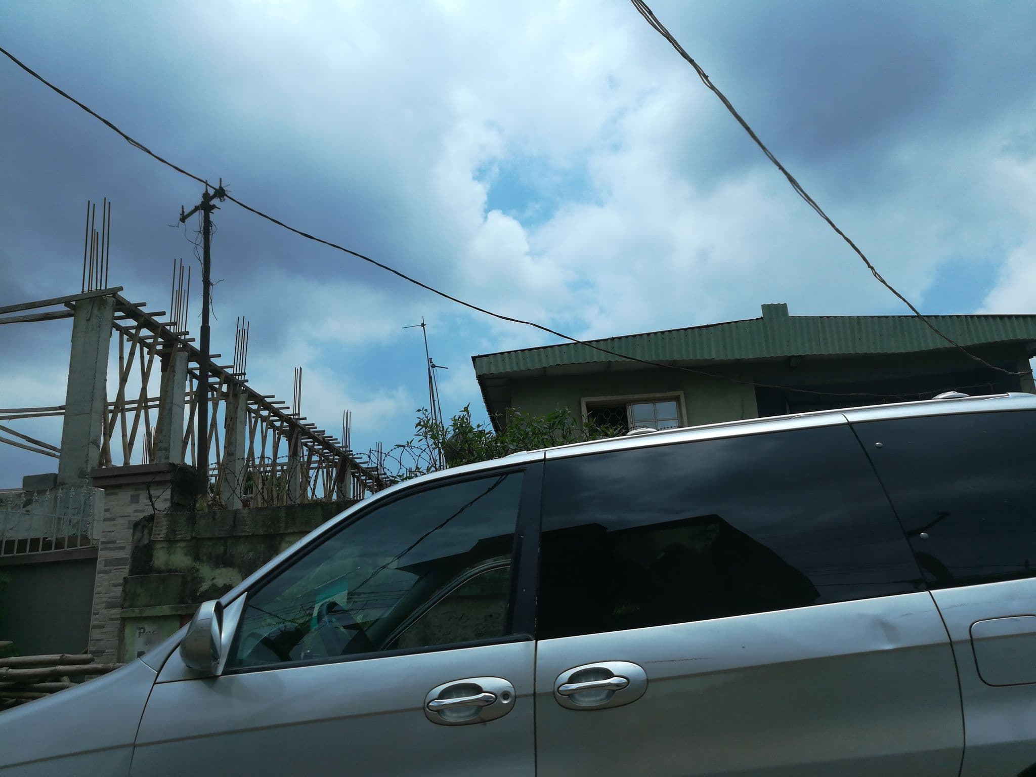 Street view near Haute Aparthotel, Ikeja — © ralebipim (CC BY-SA · Mapillary)