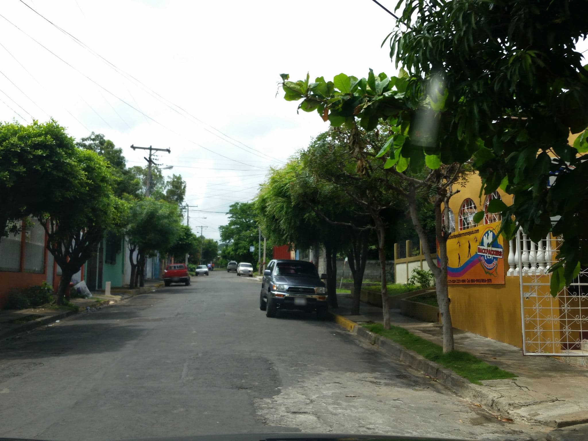 Street view near Backpacker's, Managua