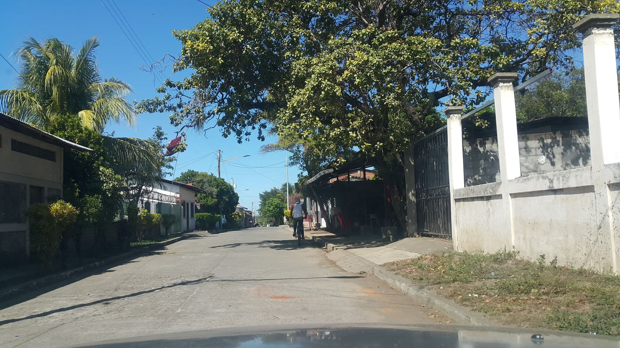 Street view near Yogi's Hostel, Moyogalpa — © nadie (CC BY-SA · Mapillary)