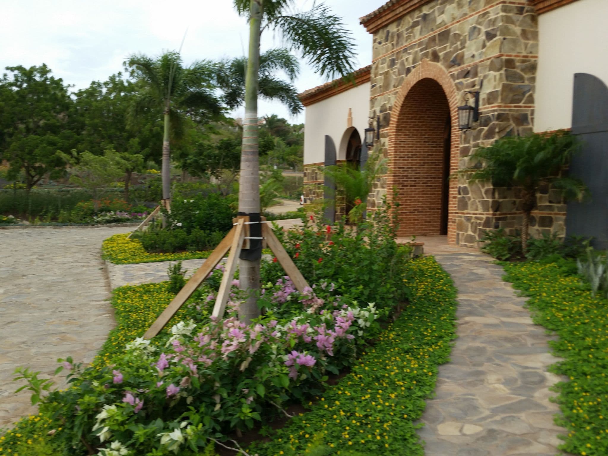 Street view near The Inn at Rancho Santana, Tola — © jaakkoh (CC BY-SA · Mapillary)