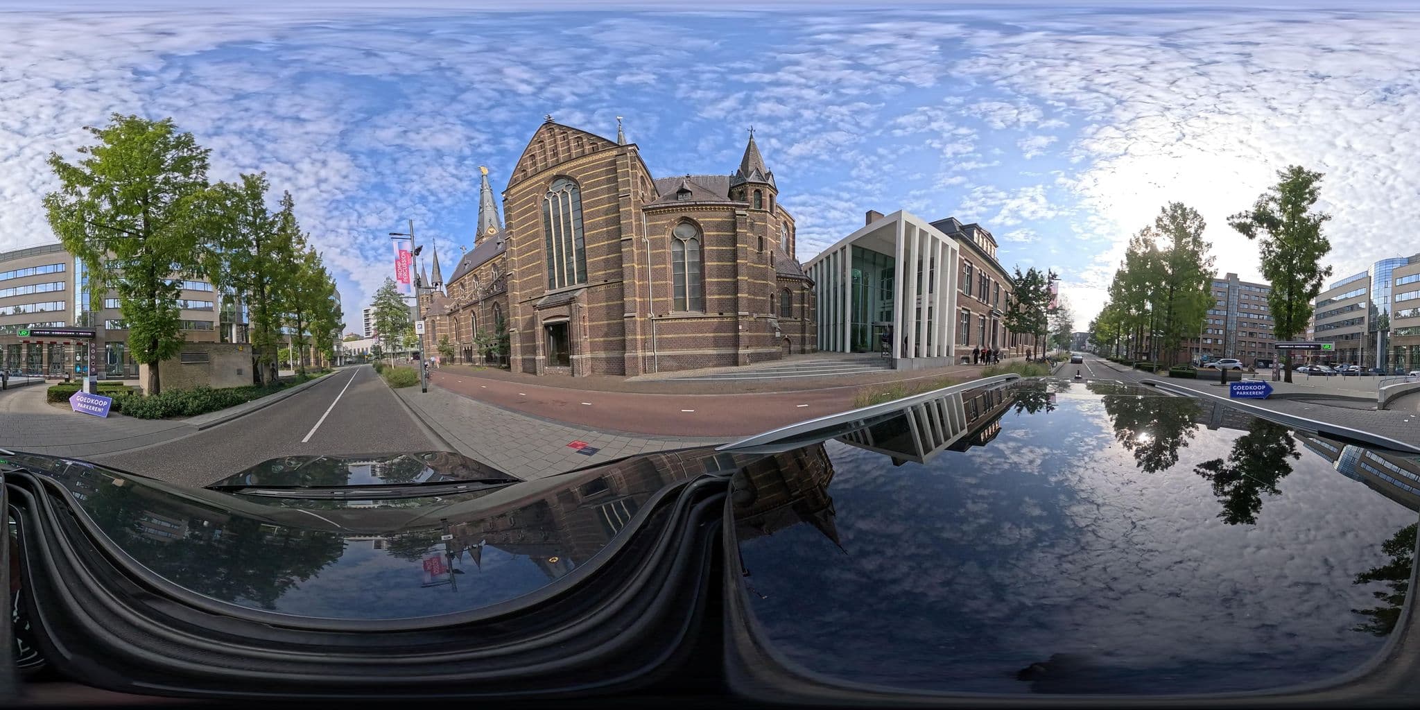 Street view near Hotel Mariënhage, Eindhoven — © toho (CC BY-SA · Mapillary)