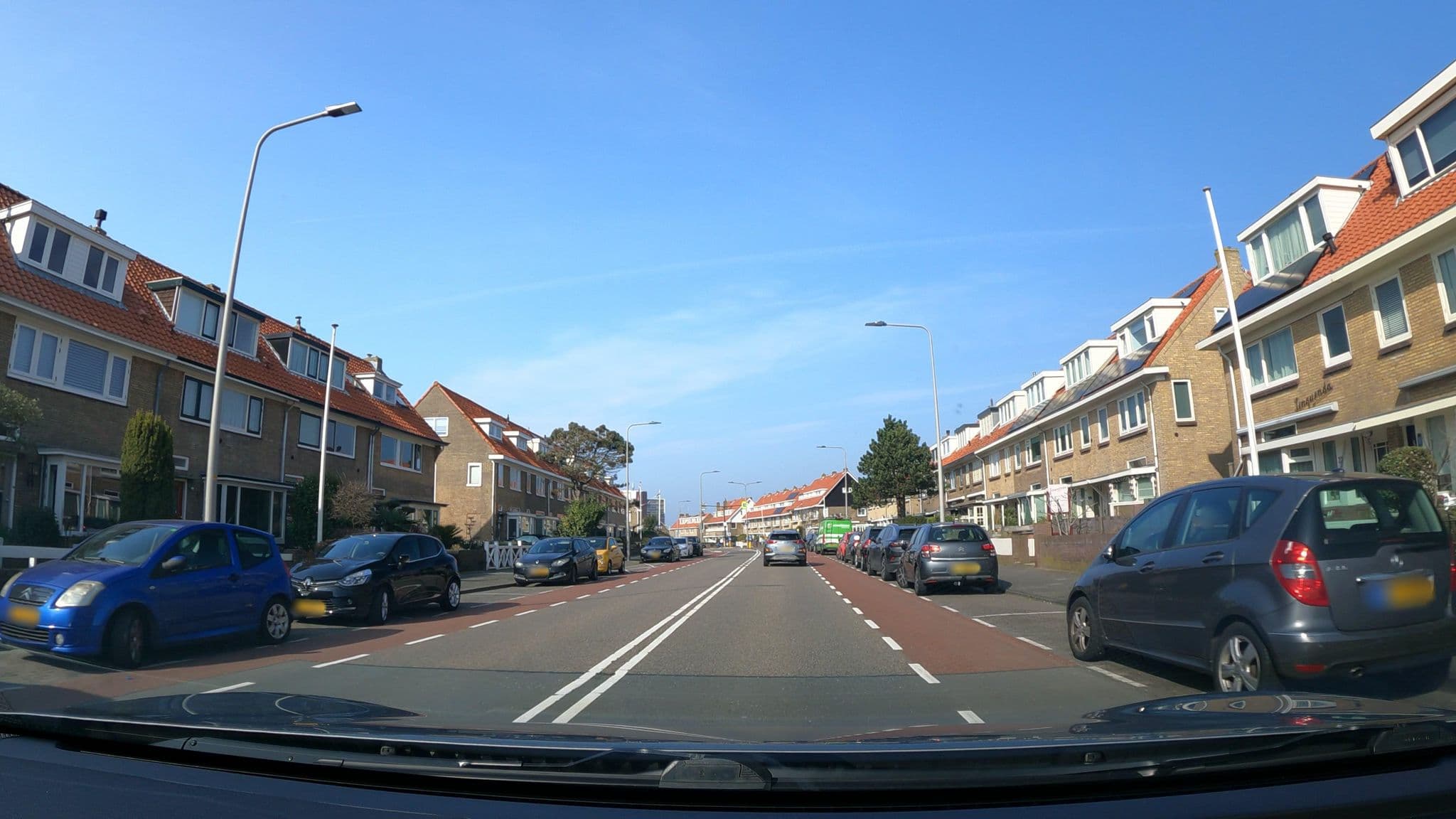 Street view near L' Hirondelle, Noordwijk-Binnen — © thewizard (CC BY-SA · Mapillary)