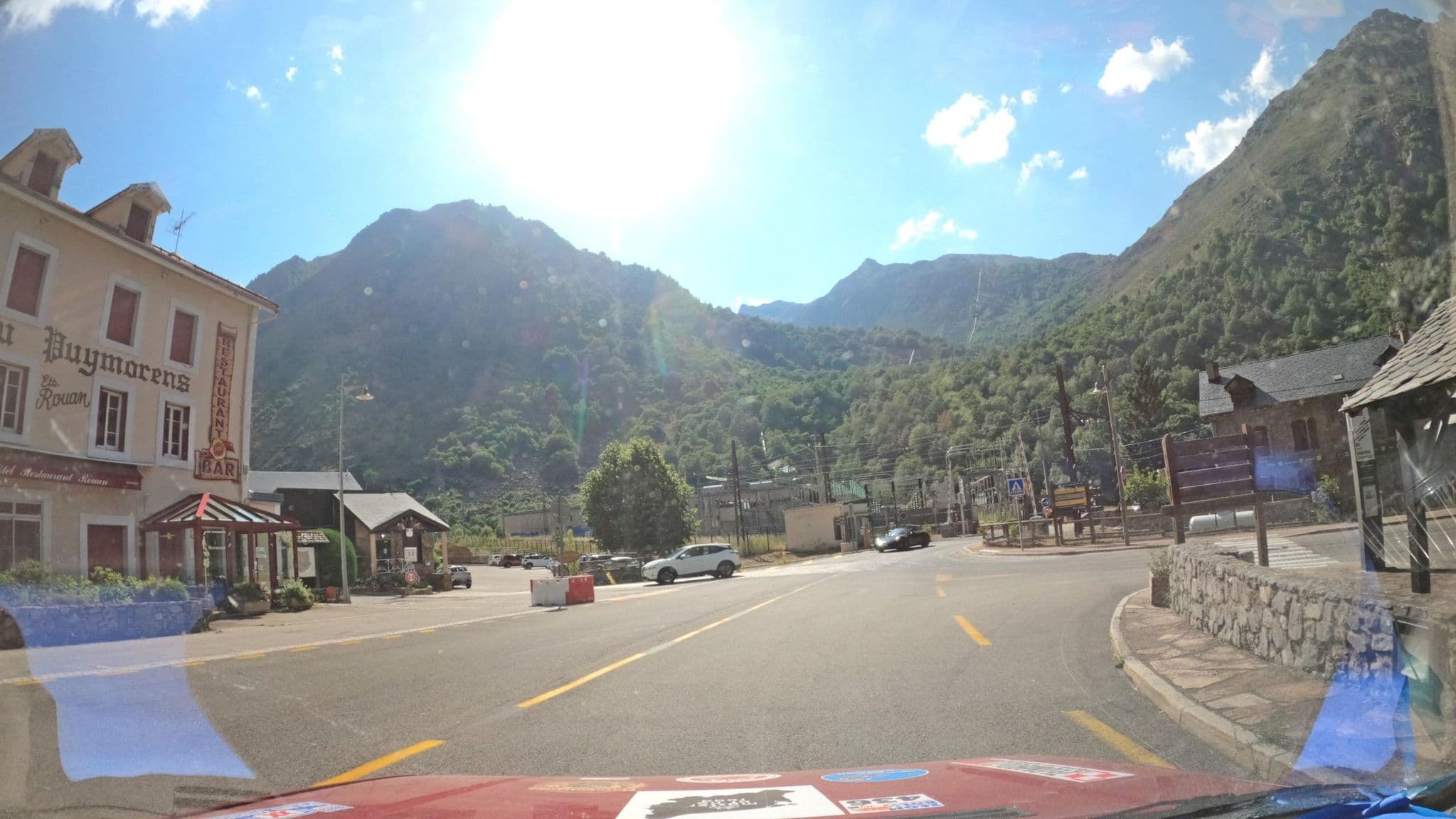 Street view near Hôtel Restaurant du Puymorens, Pas de la Casa — © masterofnoroad (CC BY-SA · Mapillary)