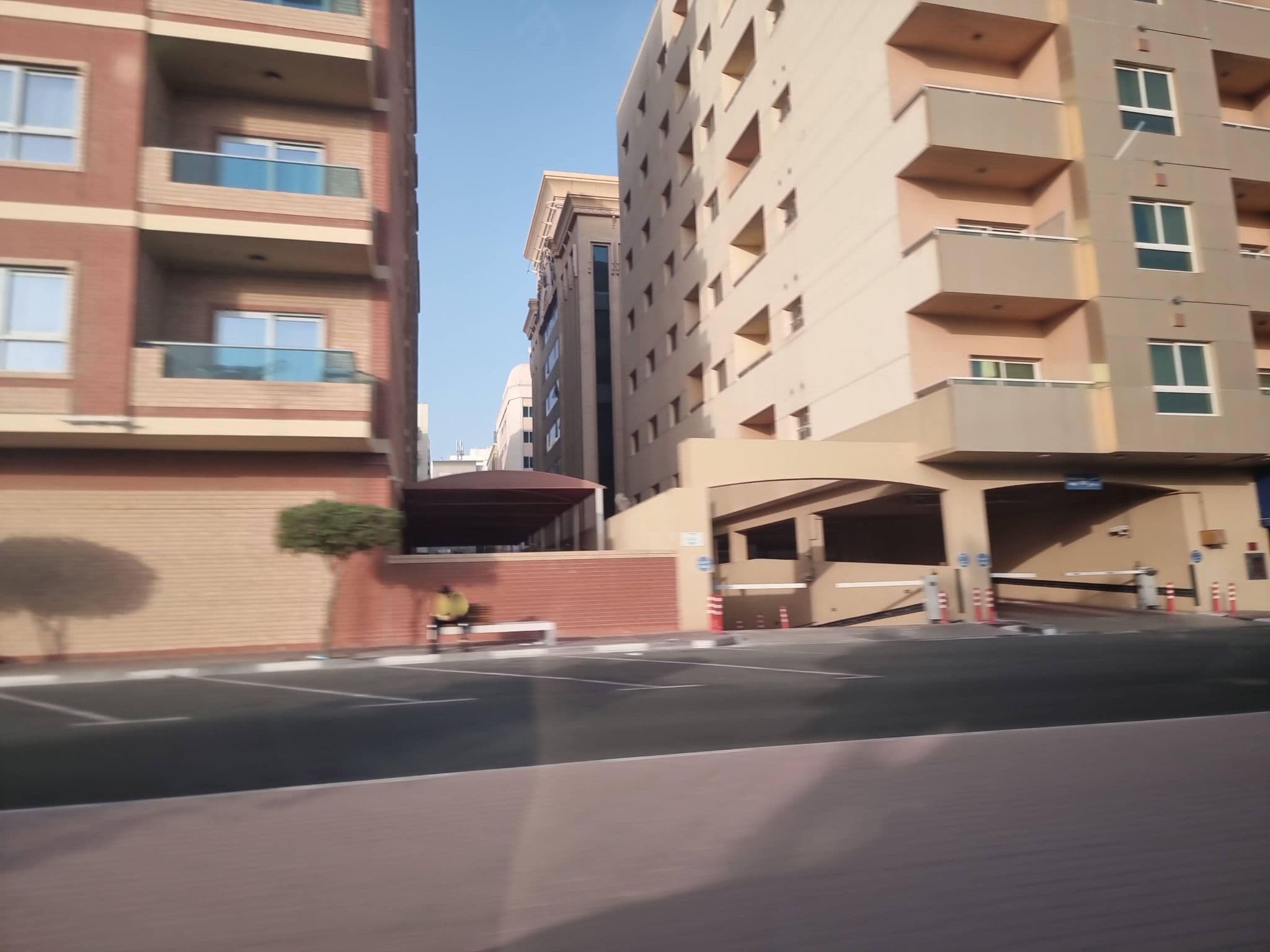 Street view near The Bricks, Mankhūl — © mapfool (CC BY-SA · Mapillary)