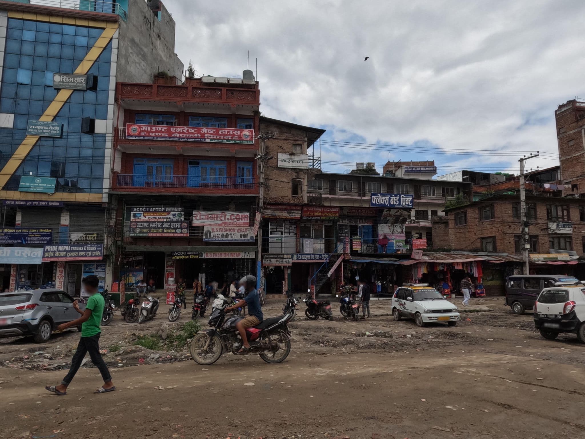Street view near Mount Everest Guest House, Kathmandu — © gauravparajuli09 (CC BY-SA · Mapillary)