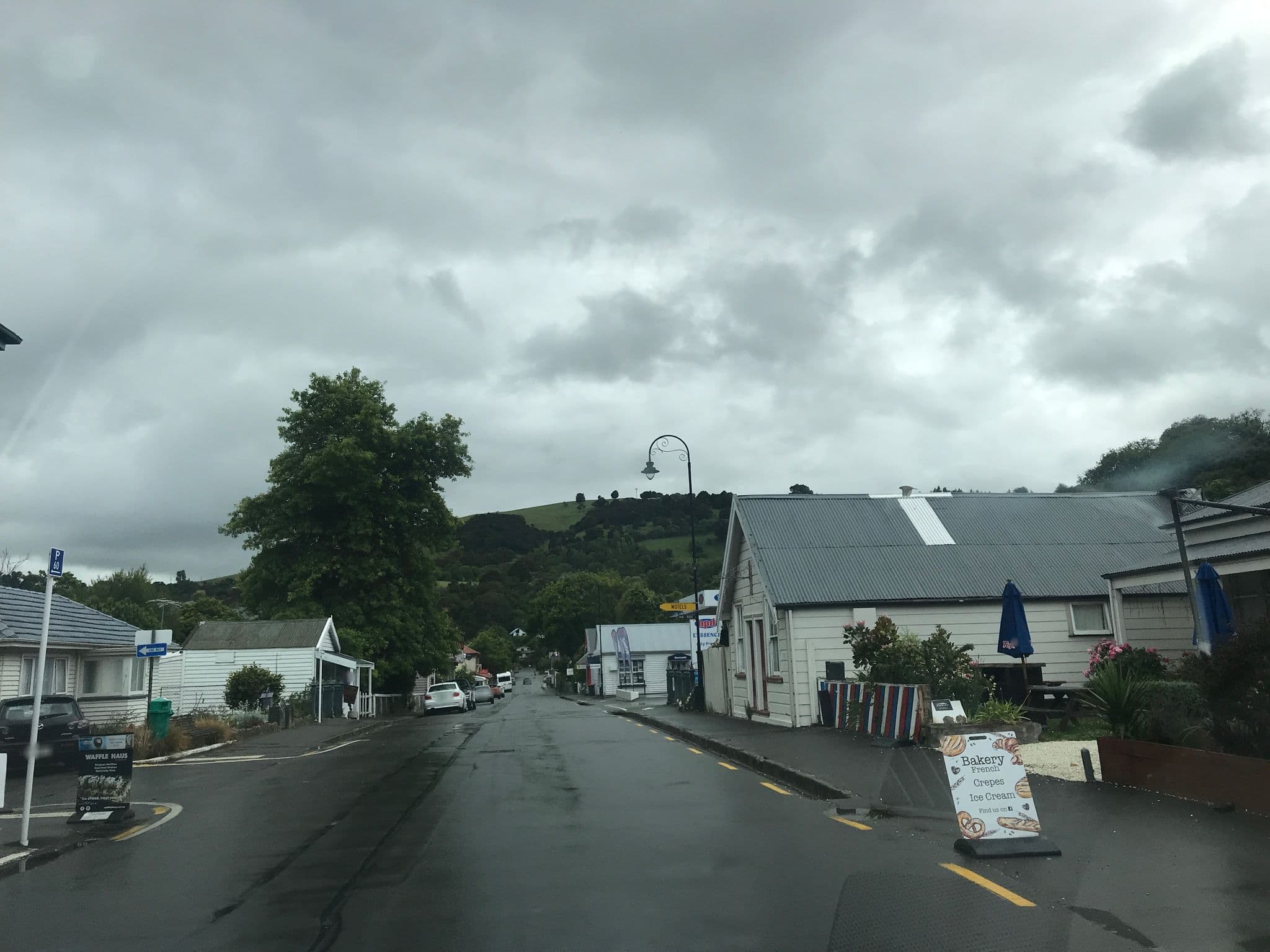 Street view near Bon Accord Backpackers, Diamond Harbour — © rezakhorasan (CC BY-SA · Mapillary)