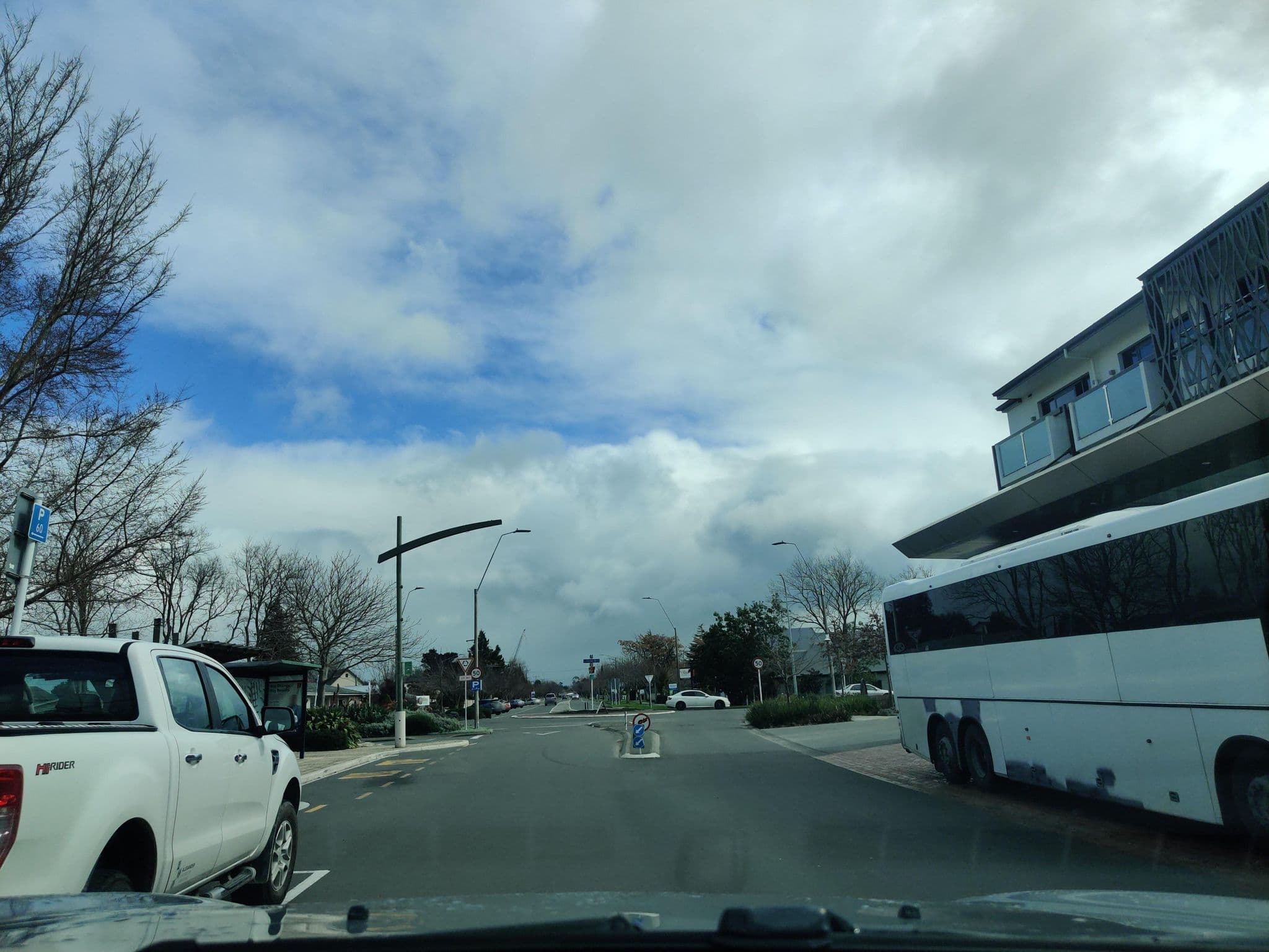 Street view near Porter's Boutique Hotel, Havelock North — © elphix (CC BY-SA · Mapillary)