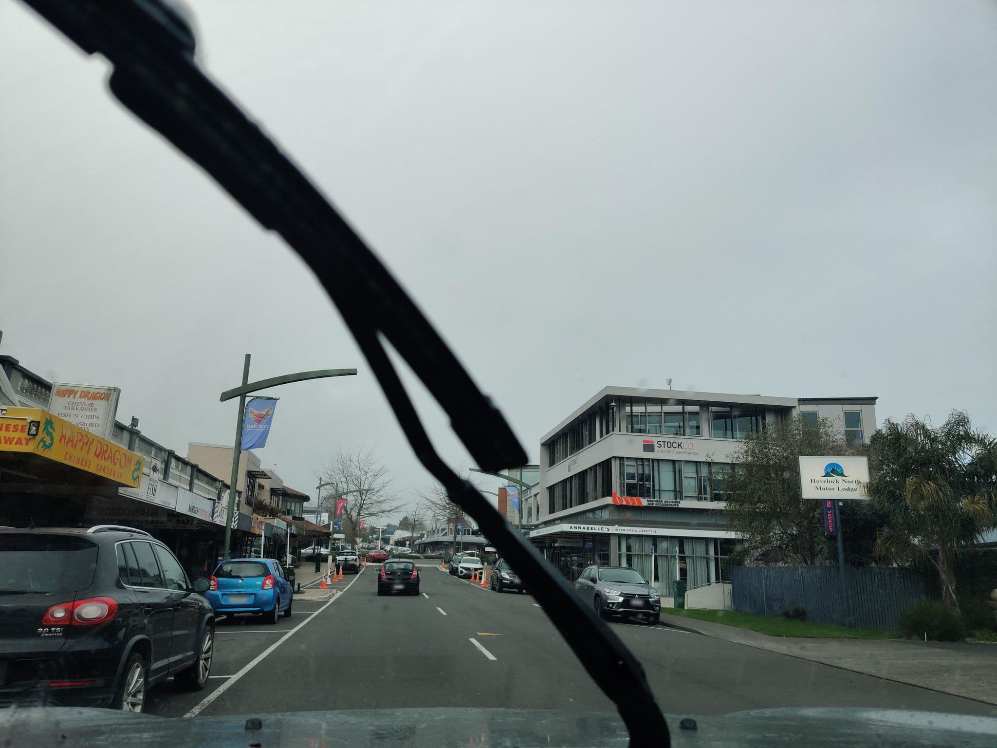 Street view near Havelock North Motor Lodge, Havelock North — © elphix (CC BY-SA · Mapillary)