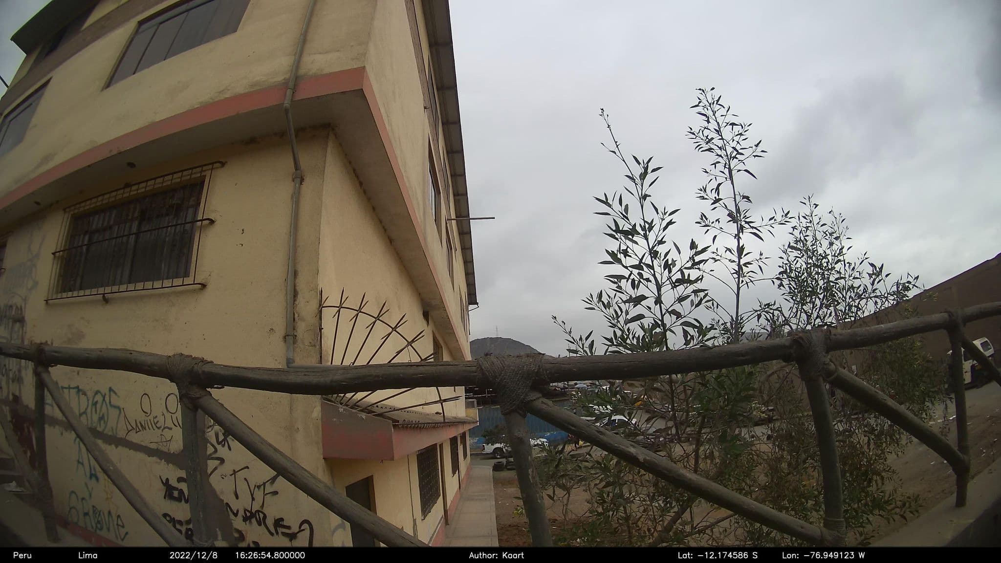 Street view near Casa alvares, Villa Poeta José Gálvez Barrenechea — © kaart5 (CC BY-SA · Mapillary)