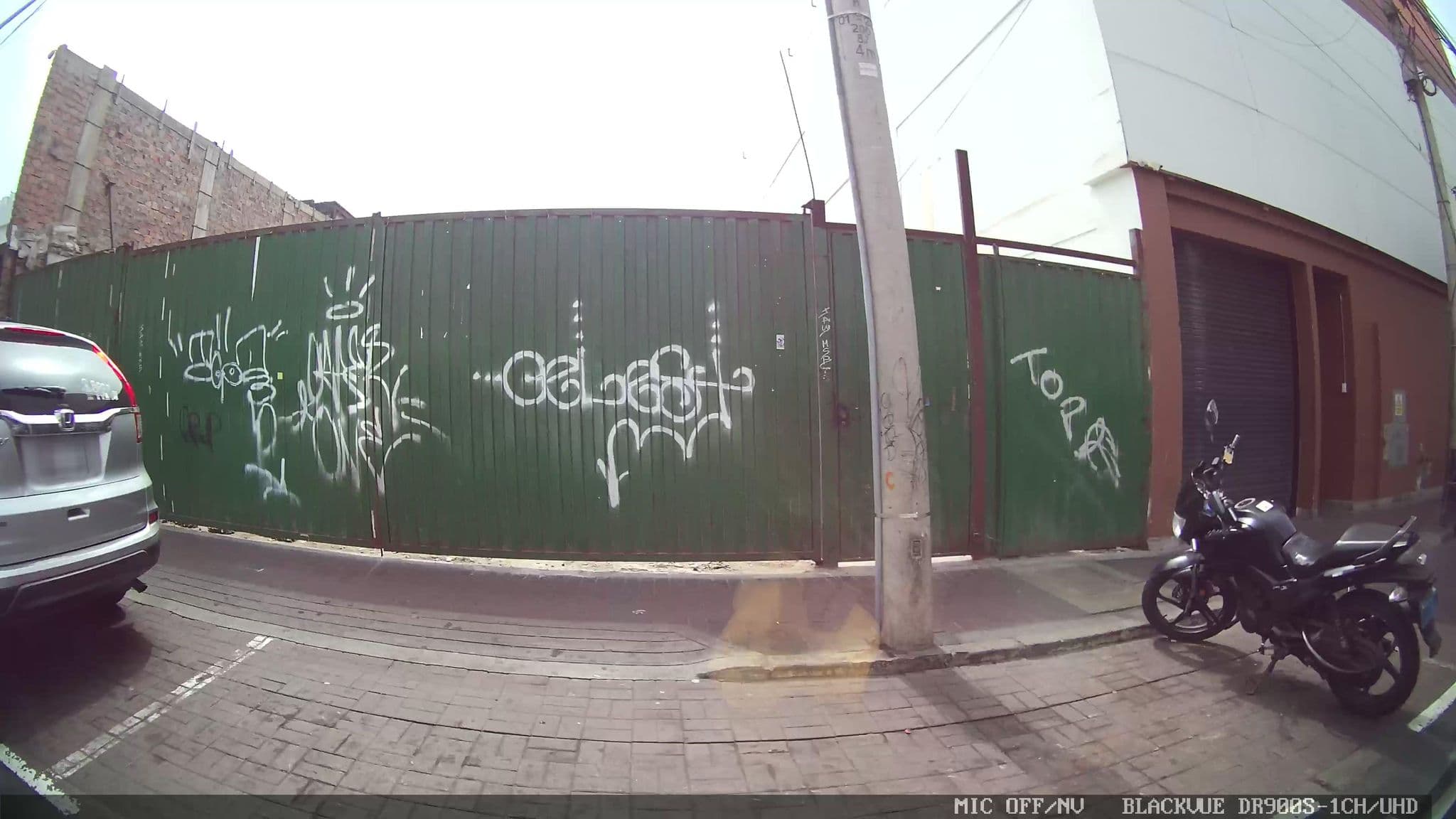 Street view near Estelar Hotel, Miraflores
