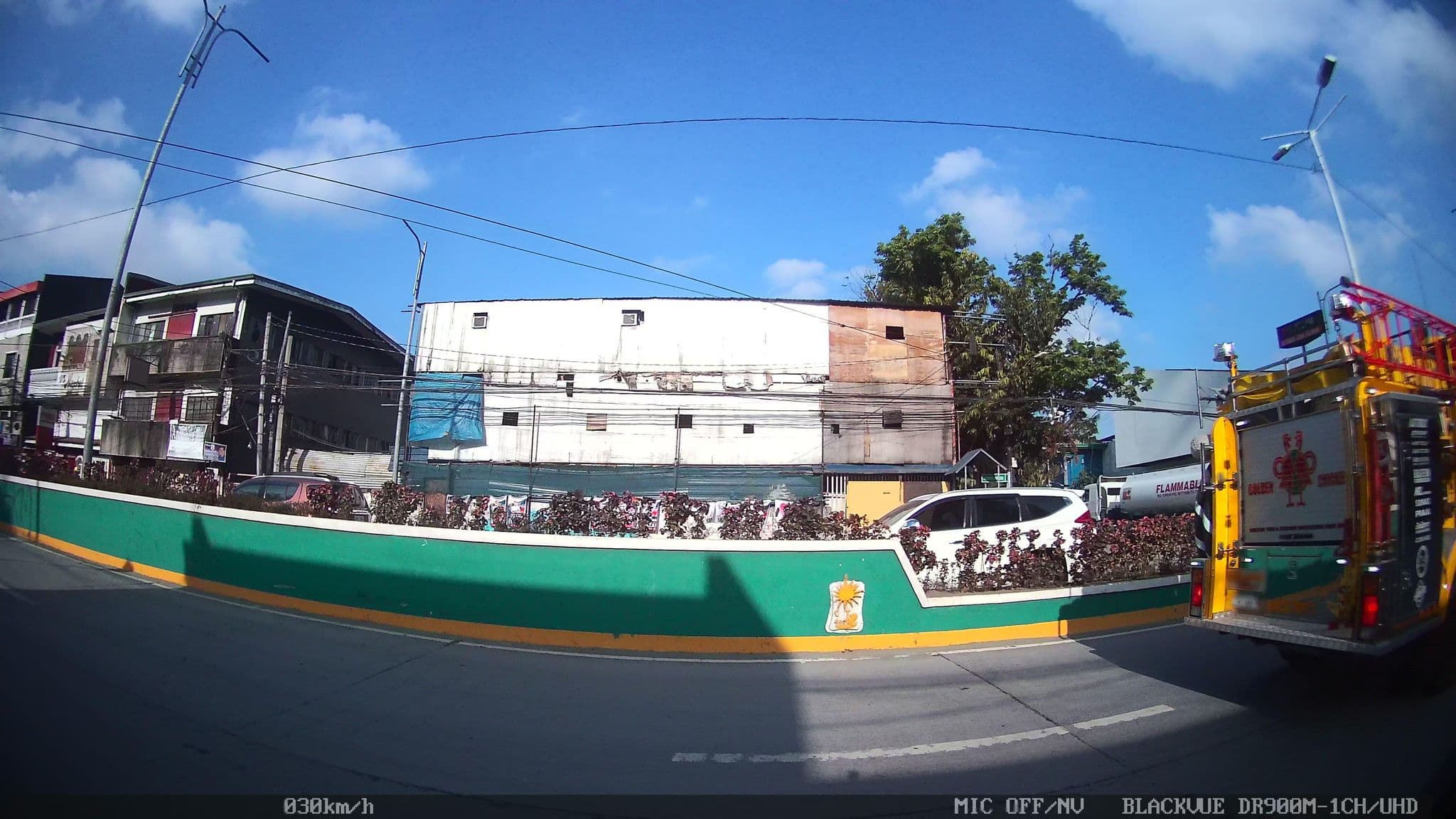 Street view near Calypso(Andalucia) Inn, Manila — © kaart_4 (CC BY-SA · Mapillary)