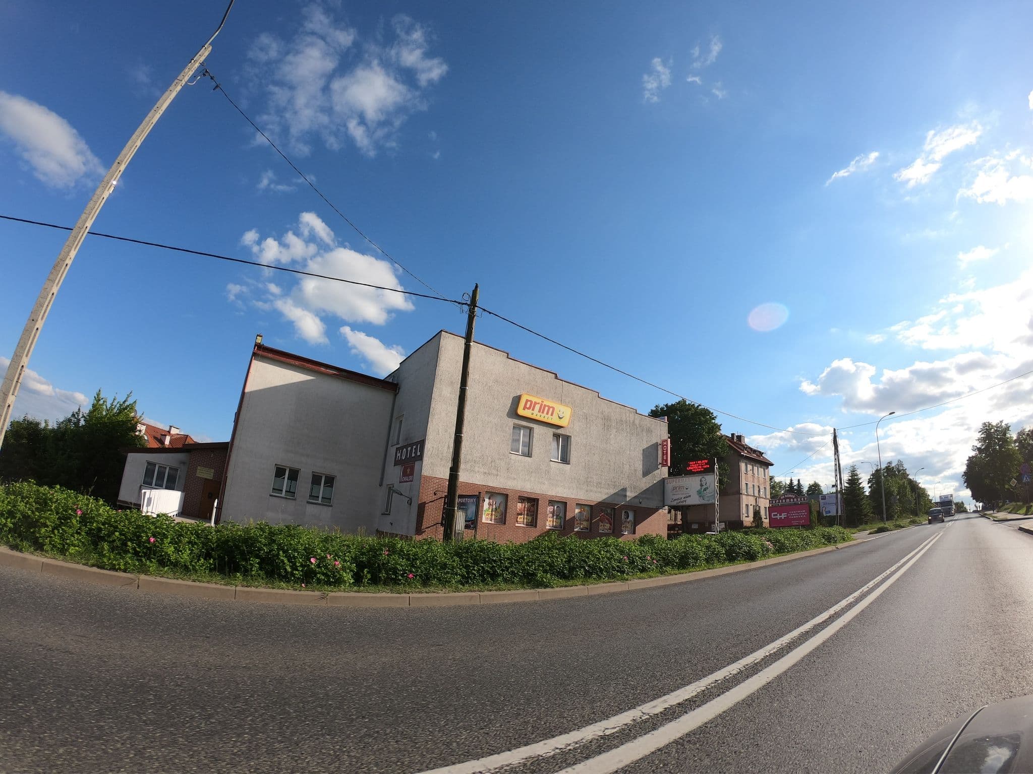 Street view near Hotel Kowalski, Mrągowo — © richlv (CC BY-SA · Mapillary)